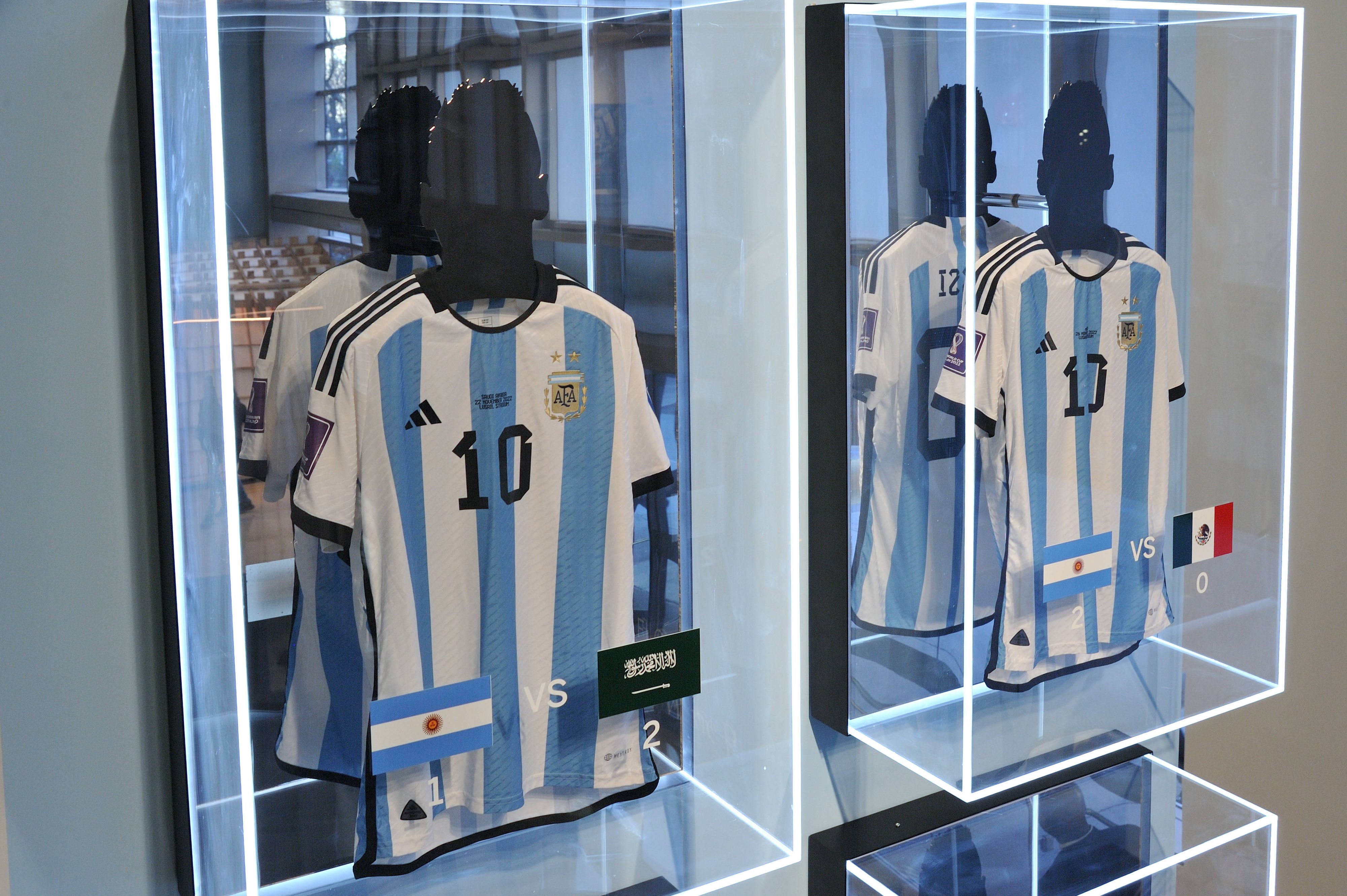 Die Messi-Wäsch' unter dem Hammer