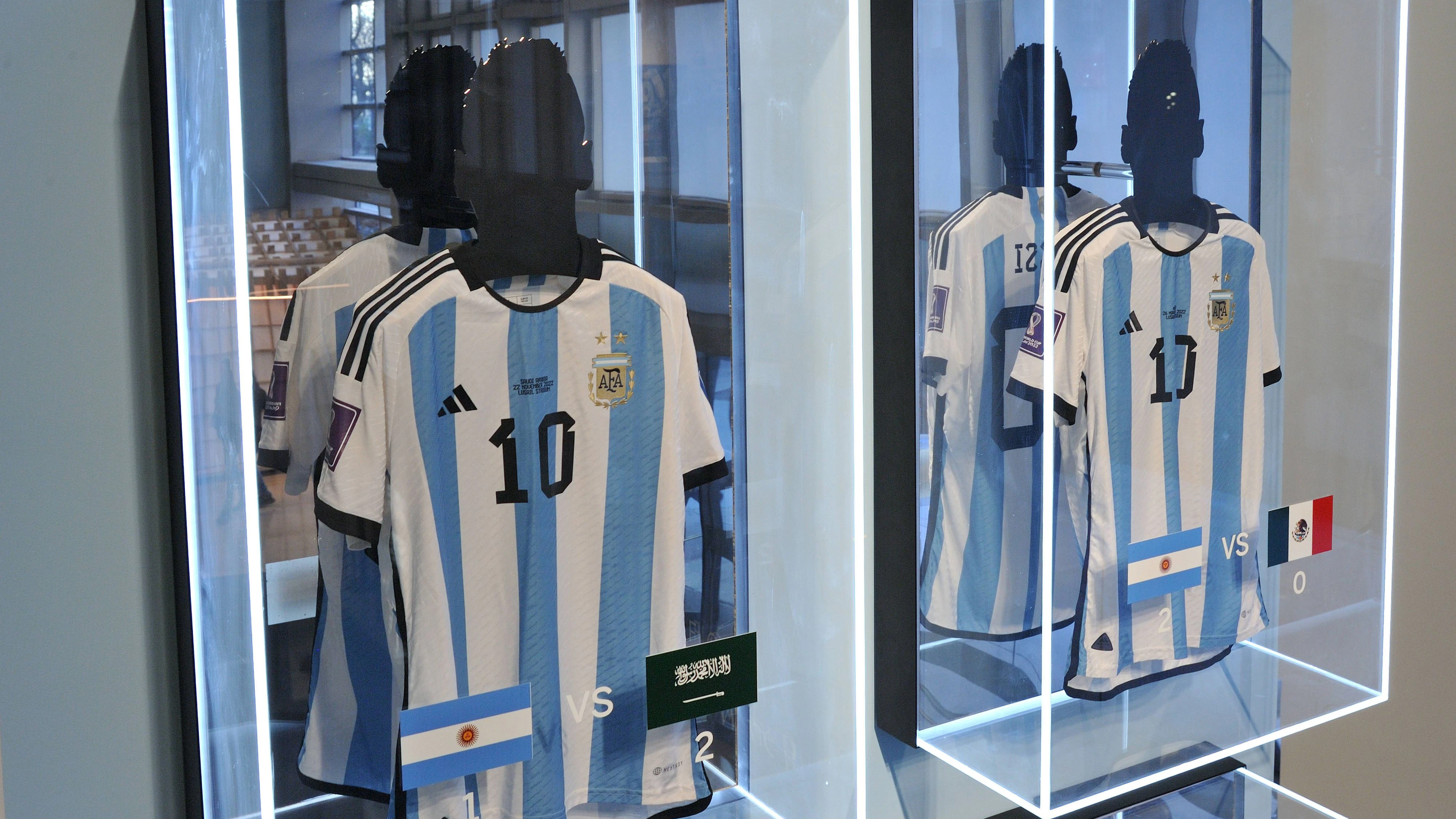 Die Messi-Wäsch' unter dem Hammer