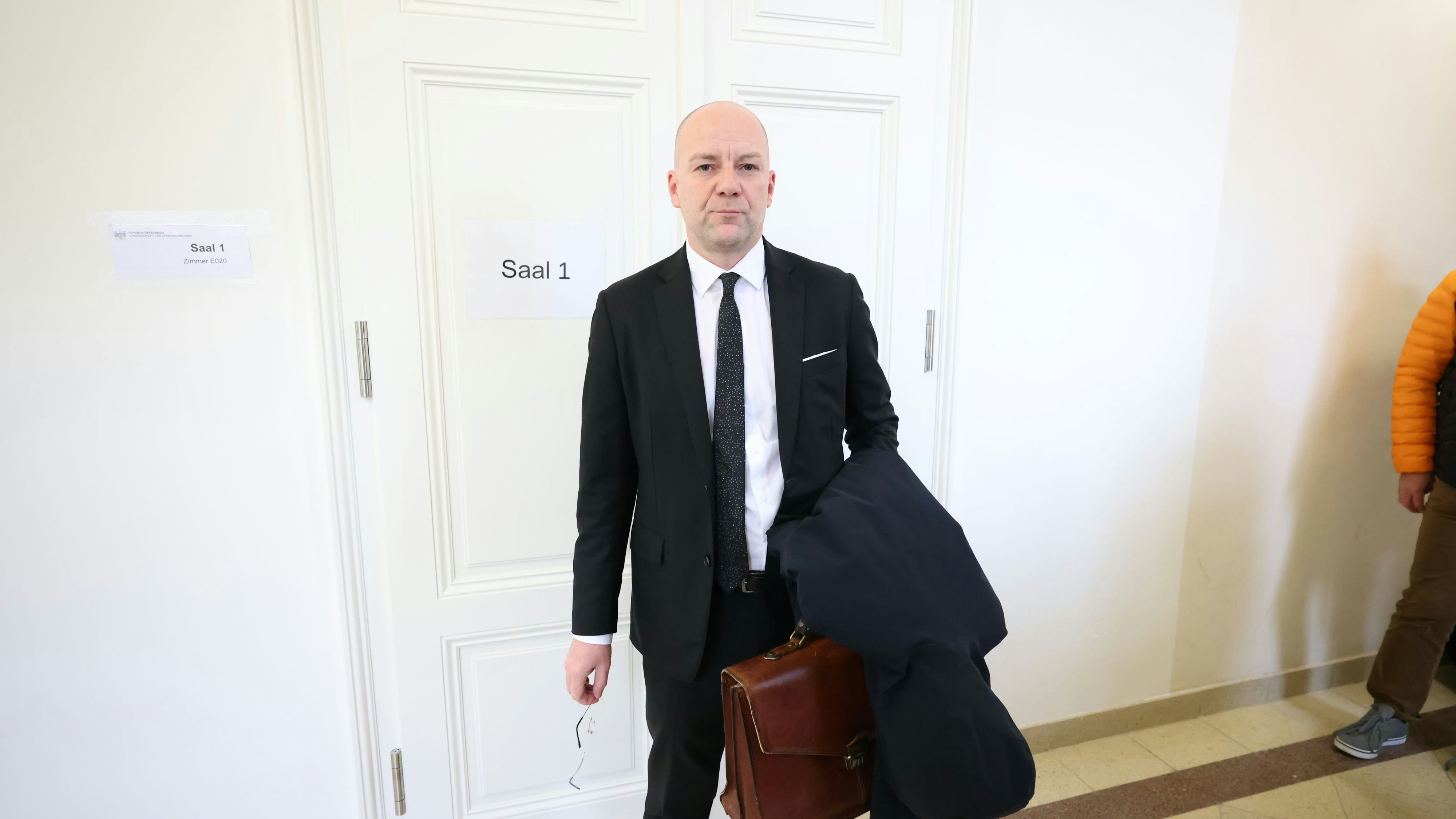 Anwalt Andreas Strobl verteidigte den jungen Mann beherzt, konnte die Einweisung am Ende jedoch nicht verhindern.