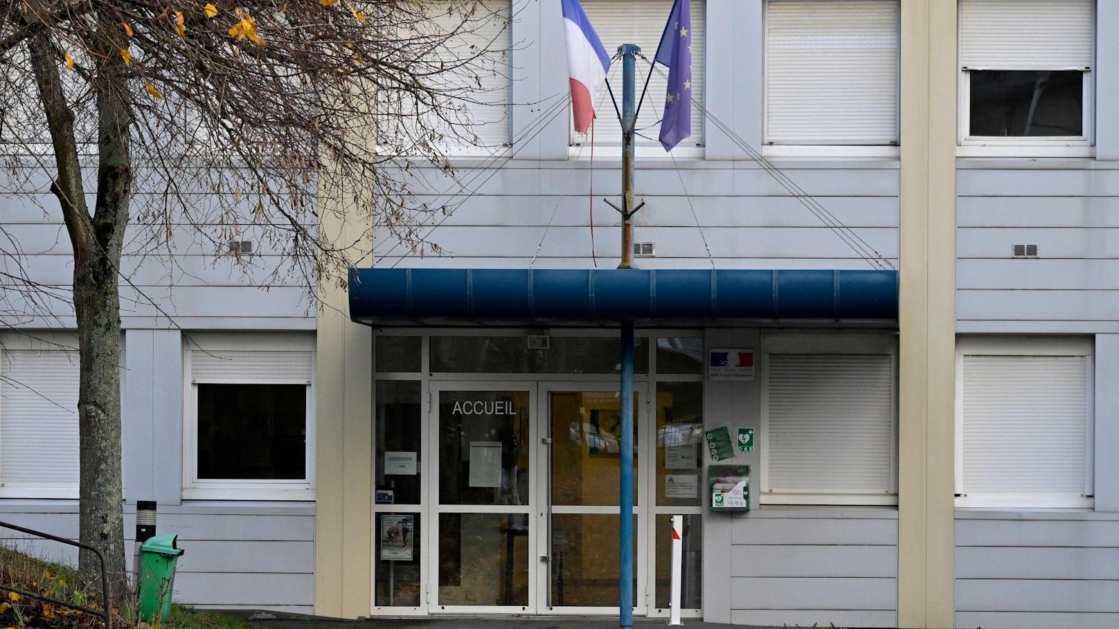 12-Jährige will an Schule Lehrerin mit Messer töten