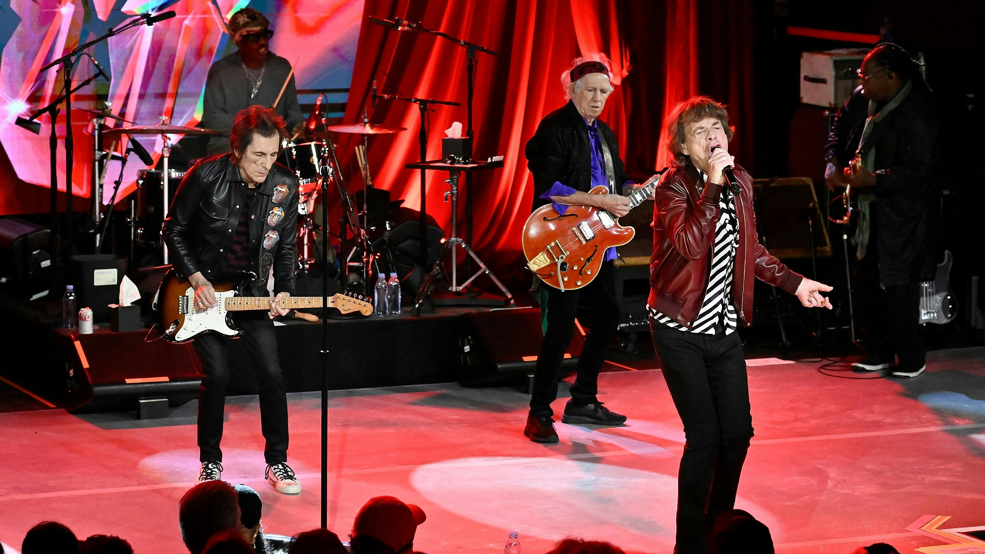 Die Rolling Stones performten am 19. Oktober 2023 erstmals Songs aus ihrem neuen Album "Hackney Diamonds" live. 