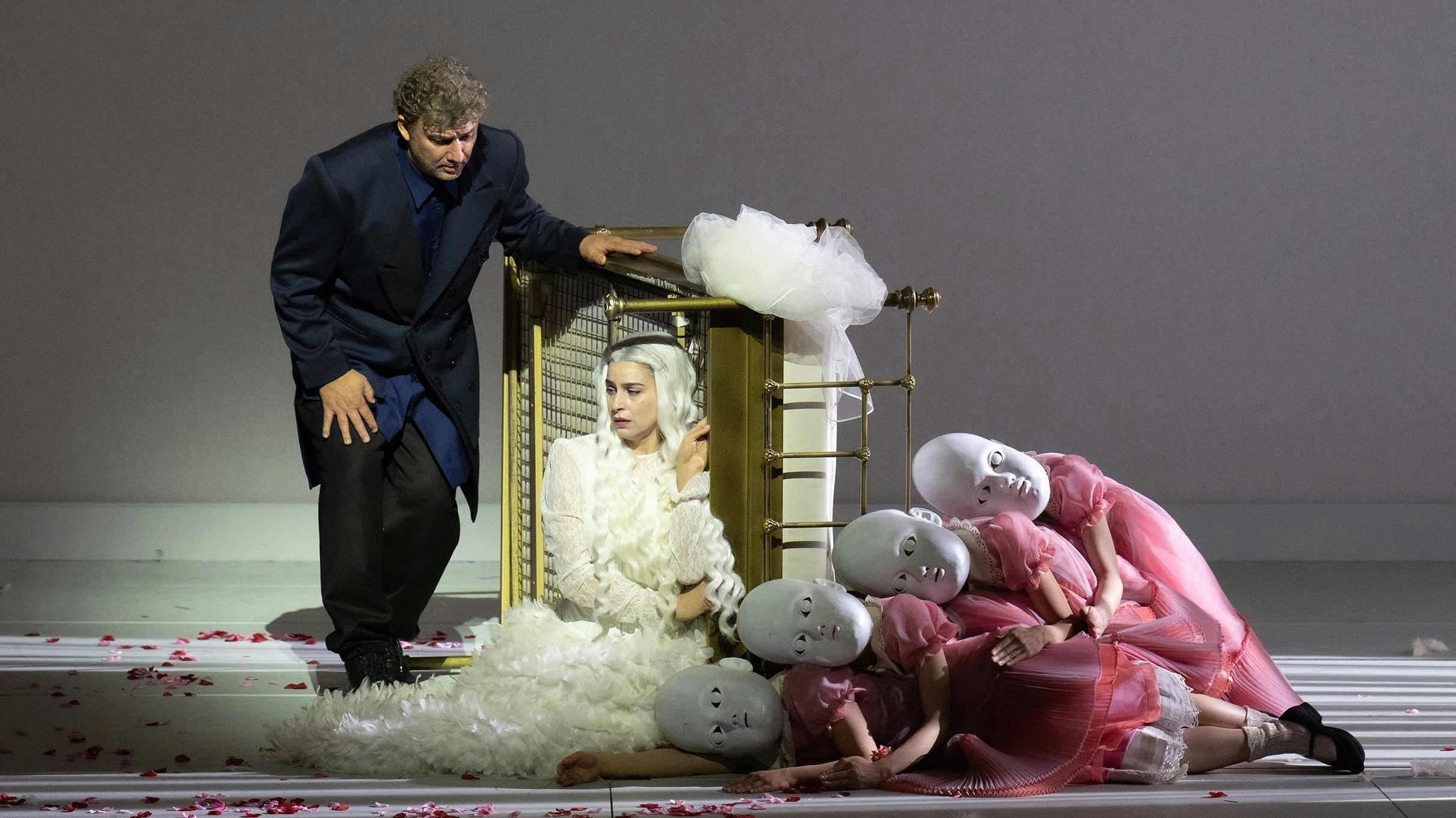 Jonas Kaufmann umgarnt Asmik Grigorian