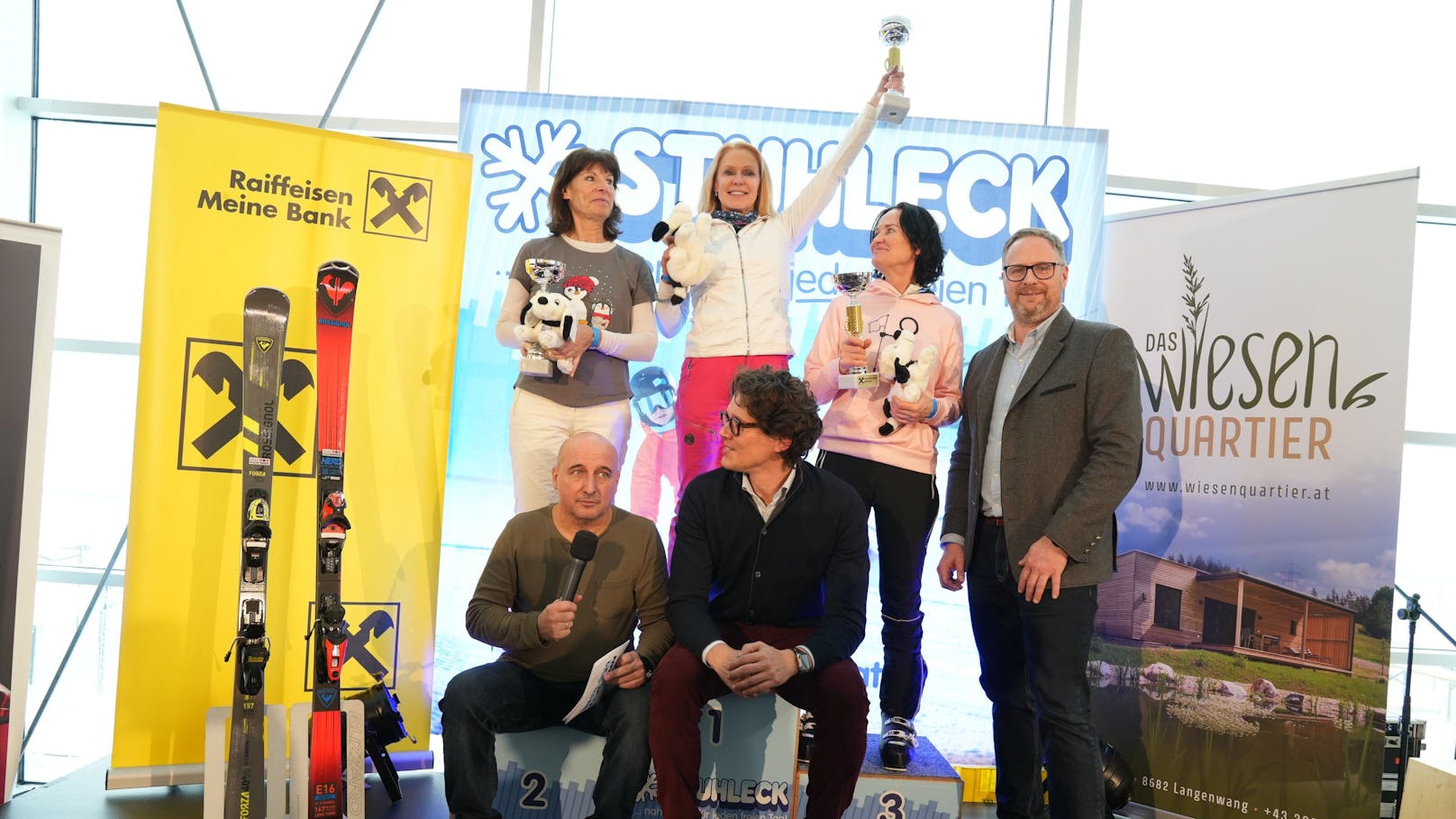 Die Siegerinnen in der Kategorie Damen: 1. Platz Ulrike Kriegler; 2. Platz: Claudia Kristofics-Binder; 3.Platz: Eva Glawischnig
