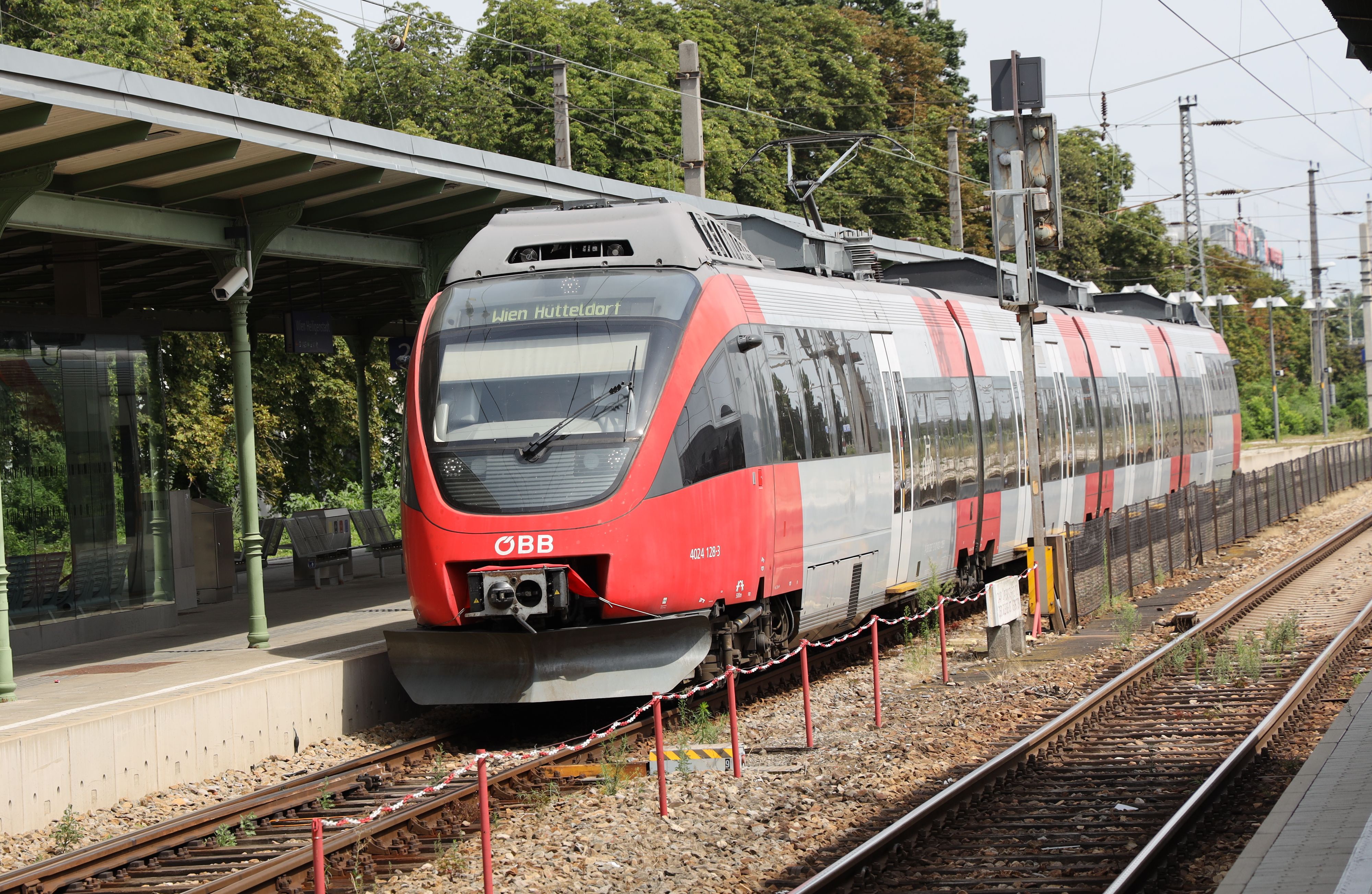 Die S-Bahnlinie S45 könnte von Handelskai nach Praterkai verlängert werden und so den Wiener Schnellbahnring vervollständigen.