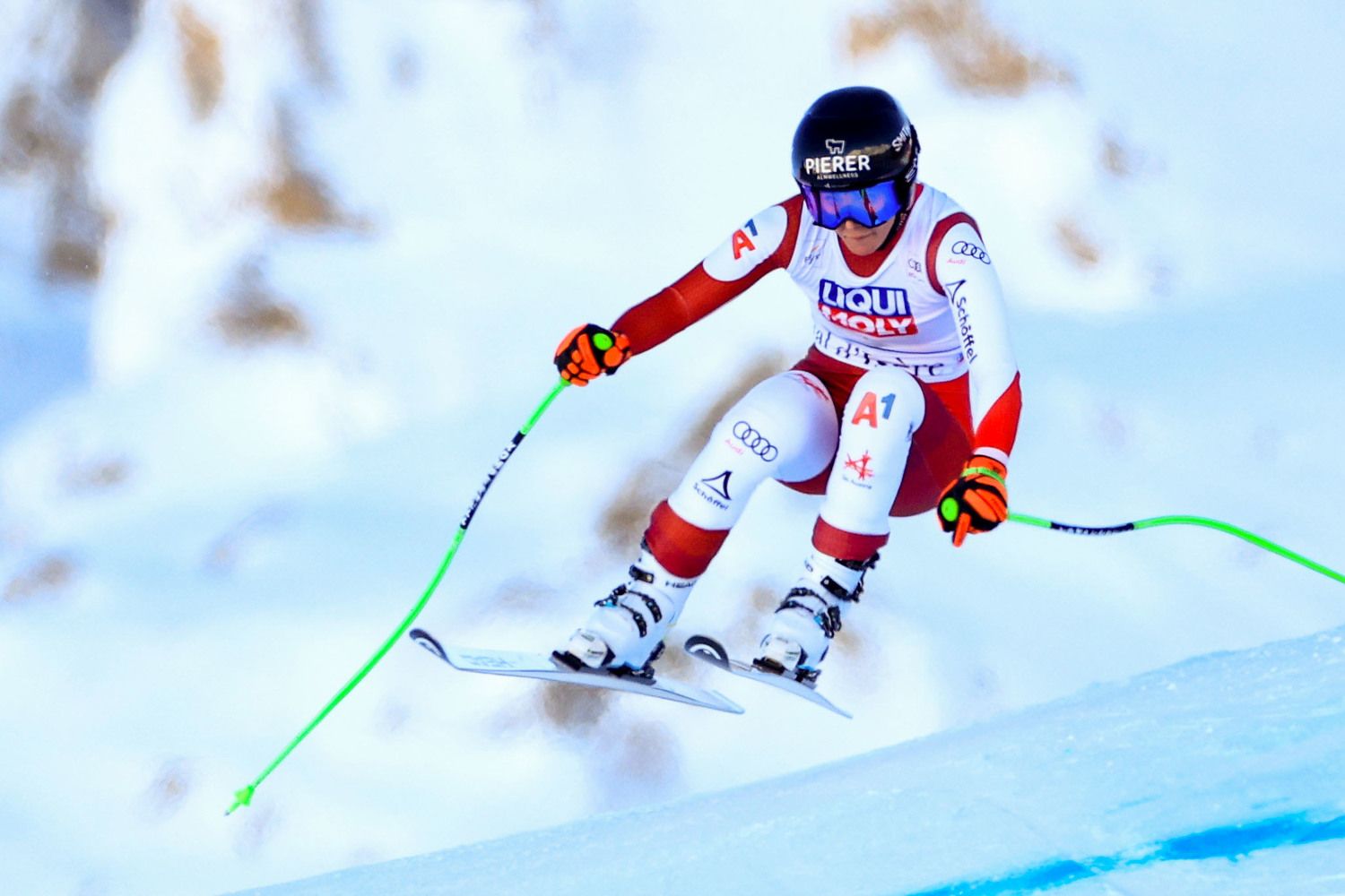 Österreichs Abfahrts-Star Cornelia Hütter.