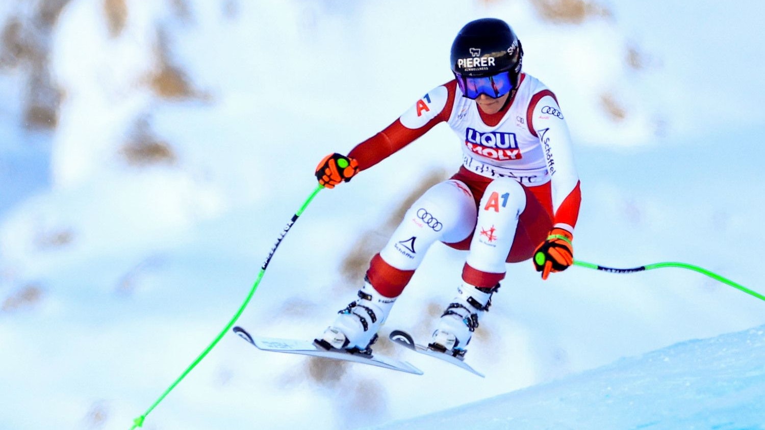 Österreichs Abfahrts-Star Cornelia Hütter. 