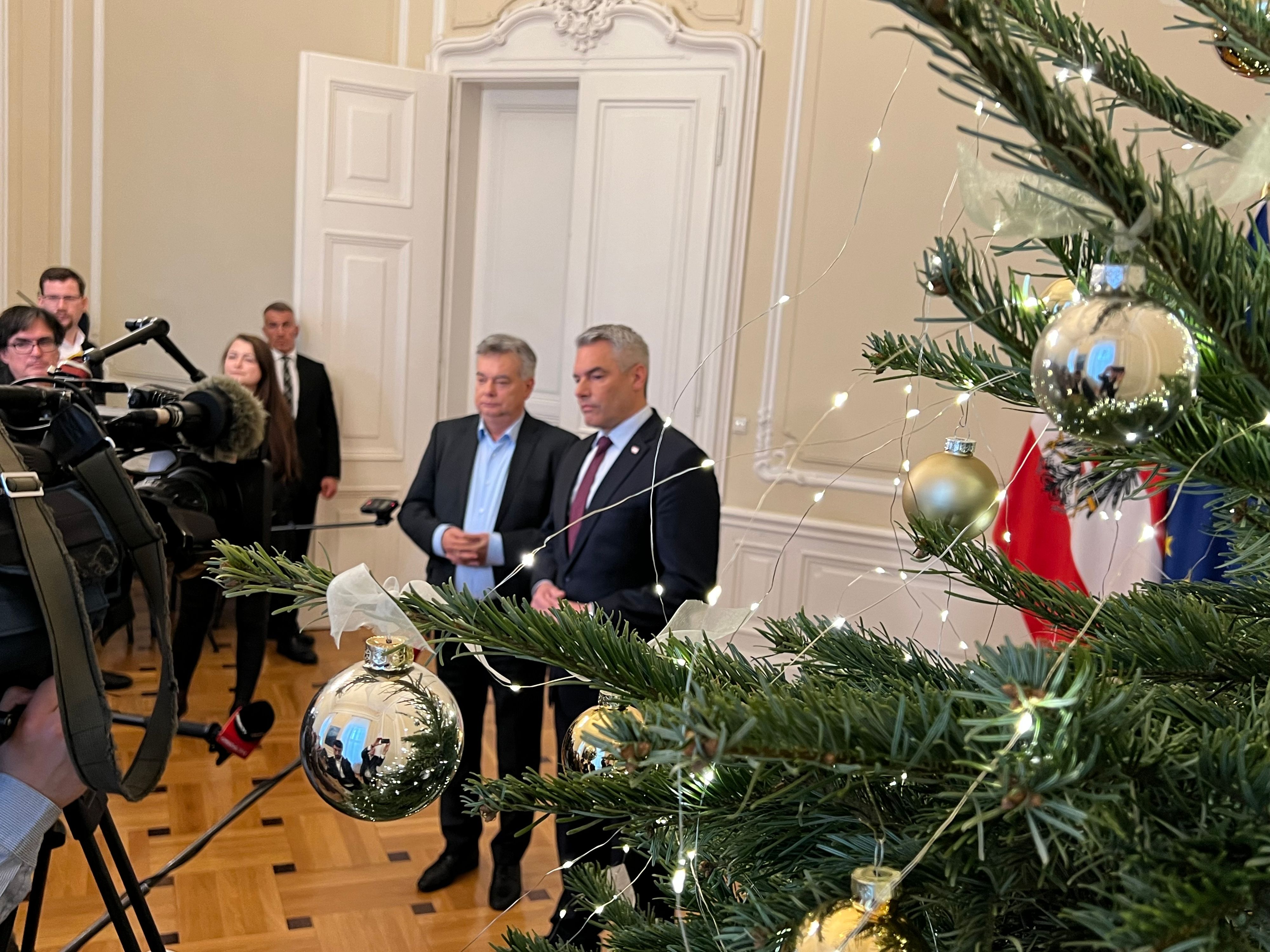 Heute.at - Ärger unterm Weihnachtsbaum