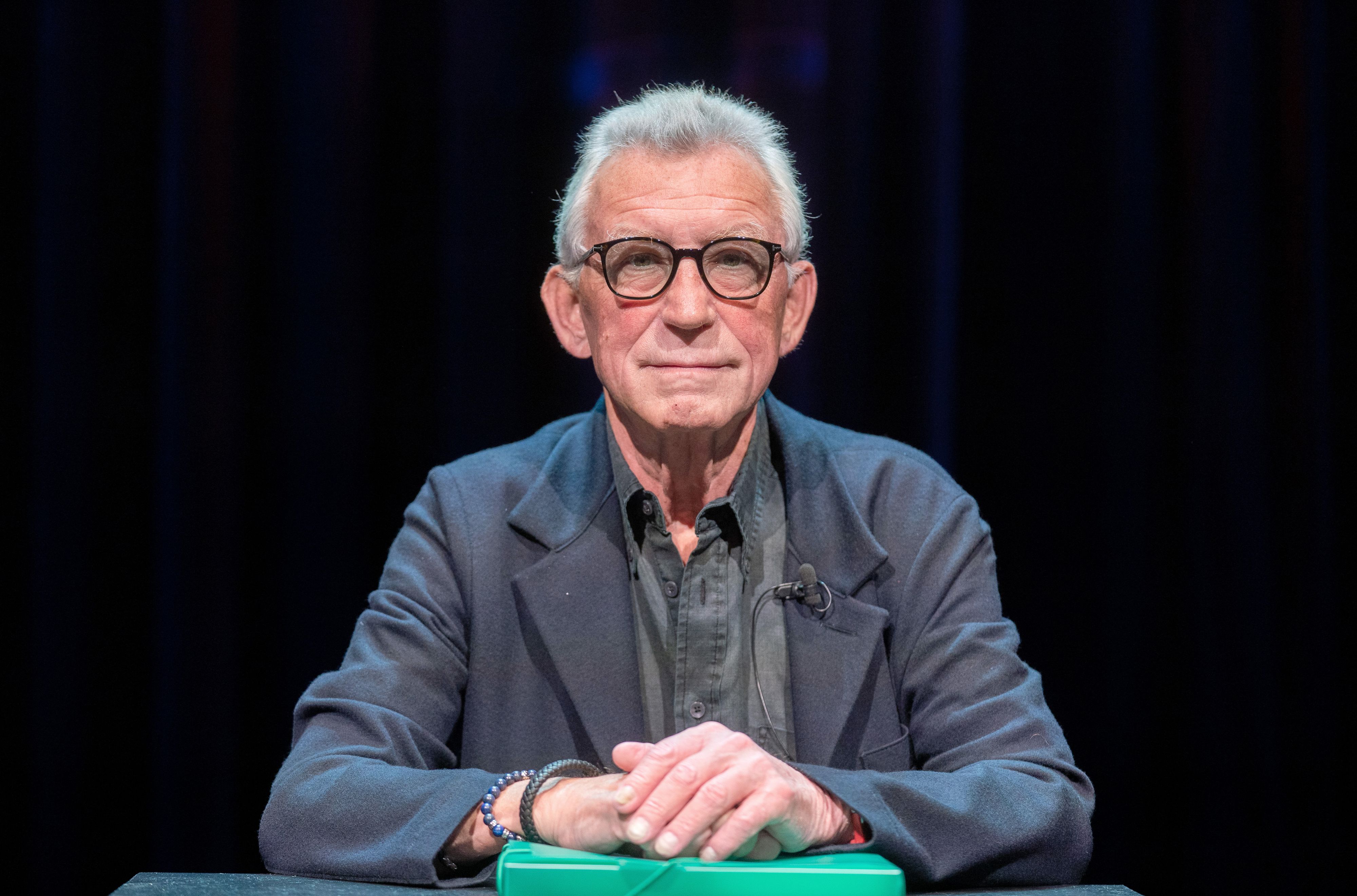 Heinz Marecek verbringt die kalte Jahreszeit lieber im Warmen.