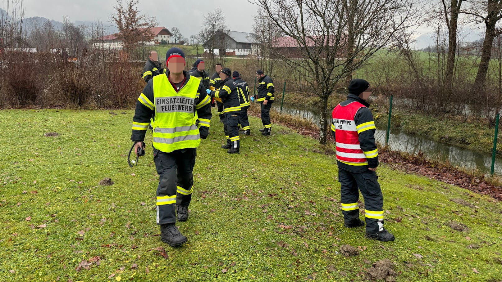 Ein Großaufgebot an Einsatzkräften suchte nach der 69-Jährigen.