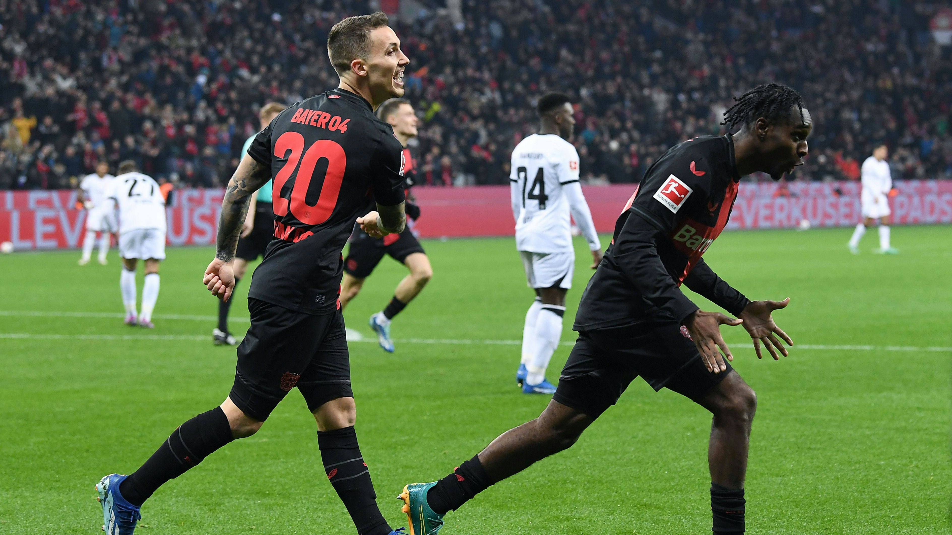 Das 2:0 von Jeremie Frimpong war die Vorentscheidung für Bayer Leverkusen.