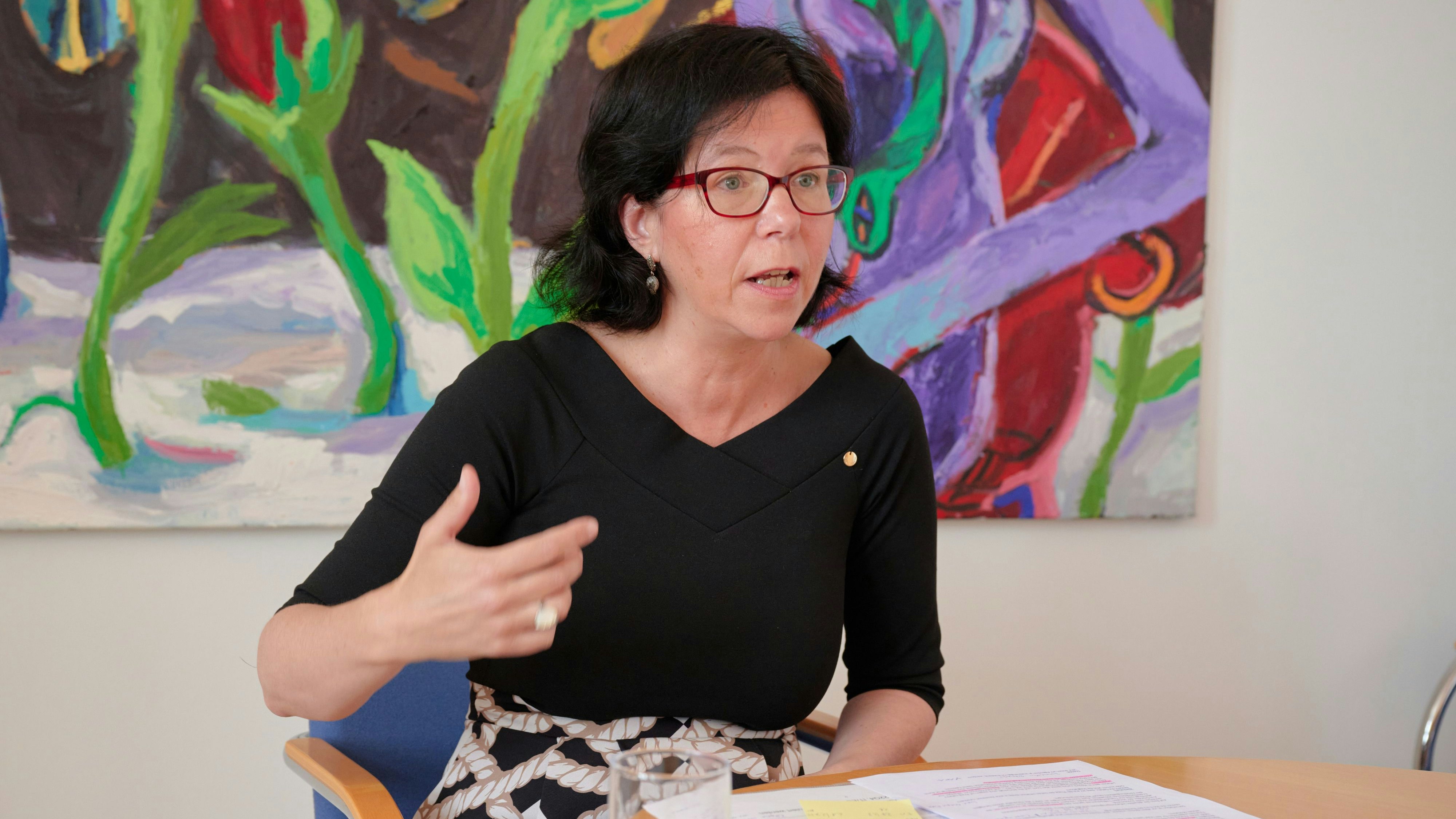 Download von www.picturedesk.com am 18.12.2023 (19:40).  Birgit Niessner ist eine österreichische Managerin, Volkswirtin und Leiterin der Hauptabteilung Volkswirtschaft in der Österreichischen Nationalbank. Wien, 17.05.2022 - 20220517_PD25941 - Rechteinfo: Rights Managed (RM) Nur fÃ¼r redaktionelle Nutzung!