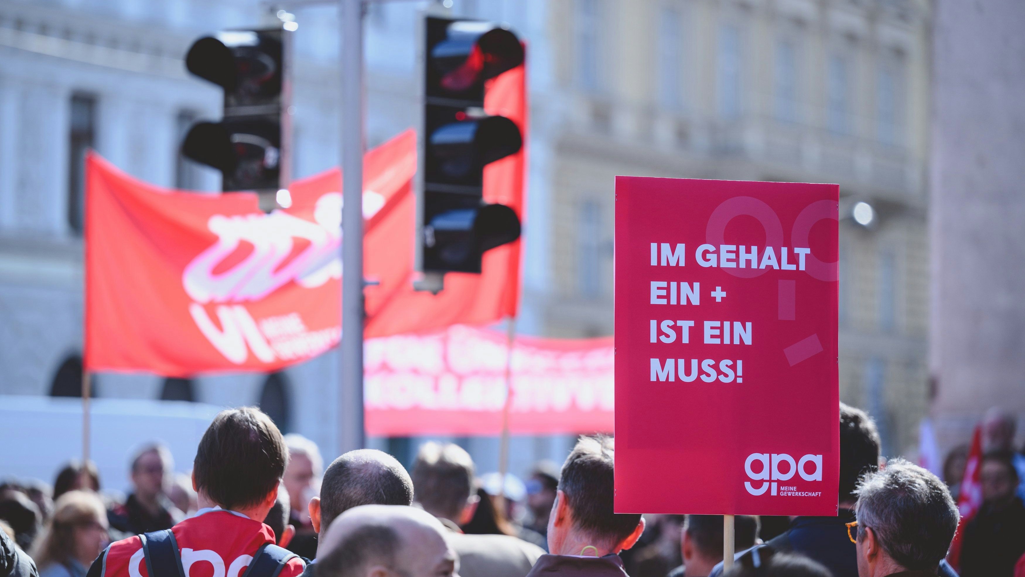 Heute.at - Gab es noch nie: Jetzt Warnstreik der Computer-Experten