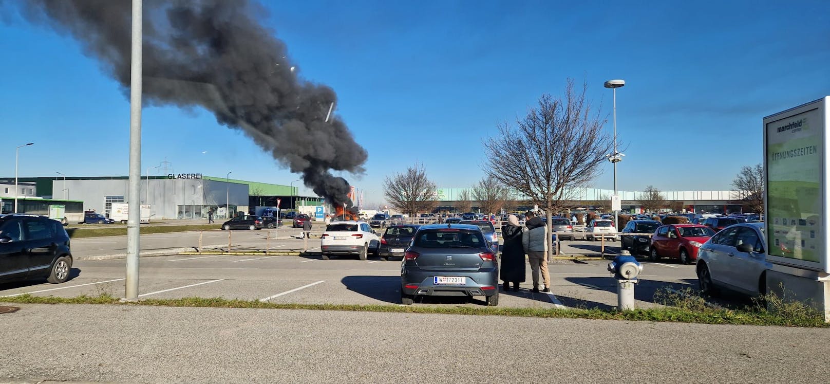 "B2"-Alarm für die Feuerwehren Groß-Enzersdorf, Oberhausen, Wittau, Mühleiten und Probstdorf.