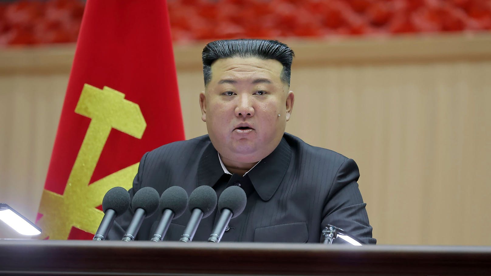 Nordkorea testet atomwaffenfähige Rakete