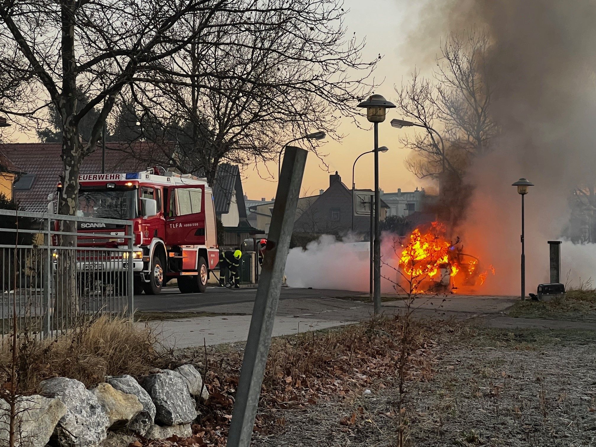Die Brandursache wird ermittelt.