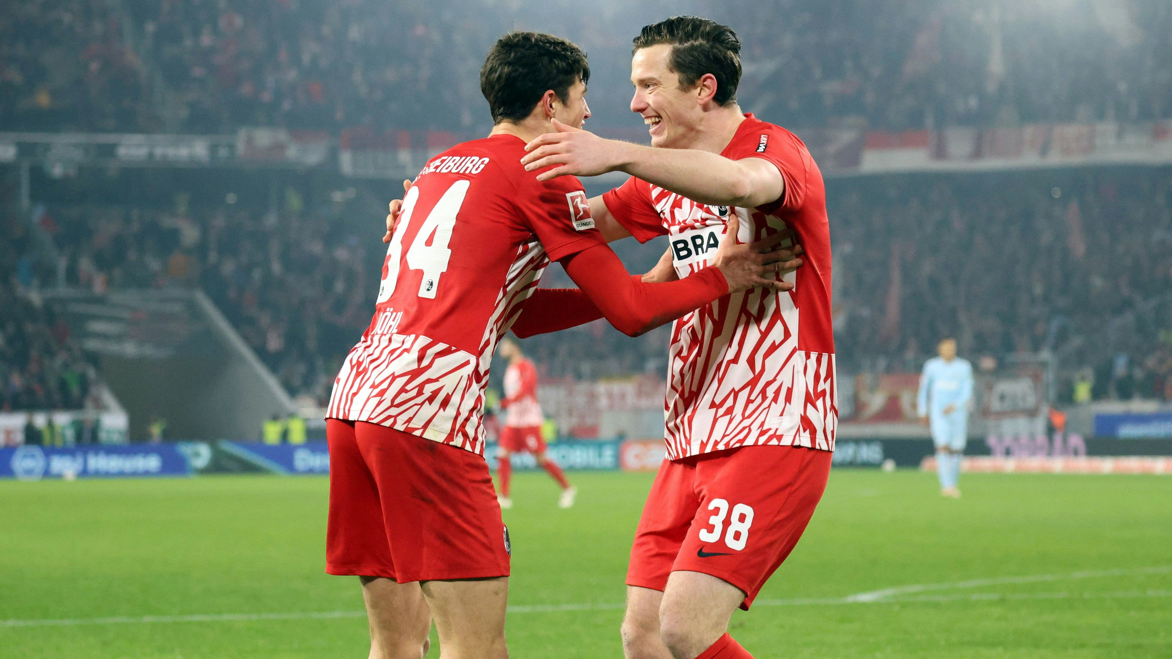 Michael Gregoritsch und Freiburg stehen in der K.o.-Phase.