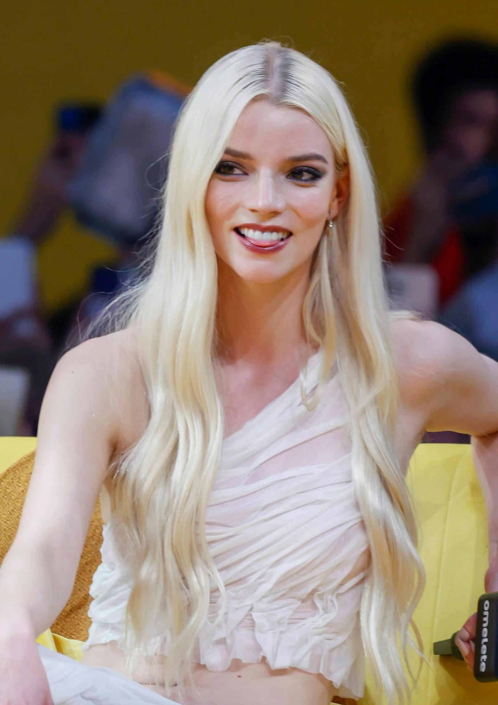 Der "Das Damengambit“-Star Anya Taylor-Joy (27) soll laut britischer "Daily Mail“ seinen Partner Malcolm McRae in Italien geheiratet haben. Zu der Trauung Anfang Oktober sollen 150 prominente Gäste zu Gast gewesen sein.