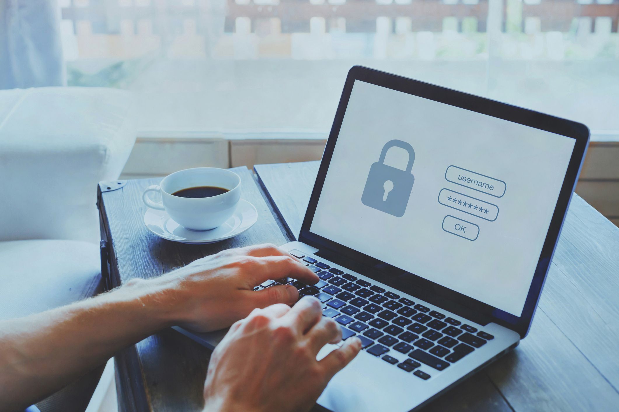 Starke Passwörter schützen vor unbefugtem Zugriff auf eigene Benutzerkonten und Geräte. Doch viele Menschen sind bei der Wahl des Kennworts gefährlich unkreativ.