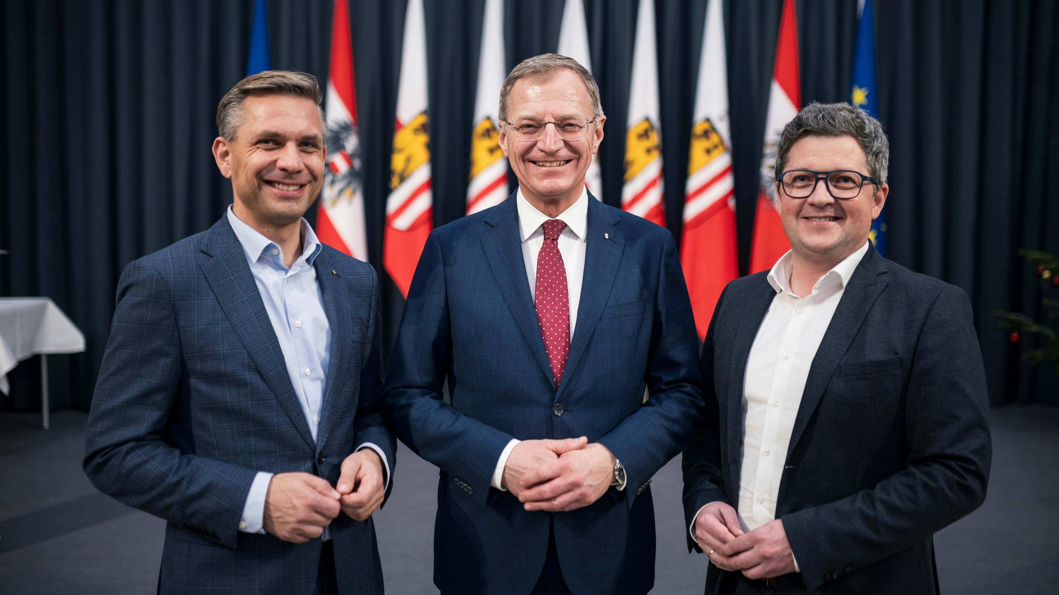 Die zuständigen Landespolitiker (v.l.): Landesrat Hattmannsdorfer, Landeshauptmann Stelzer und Landesrat Lindner