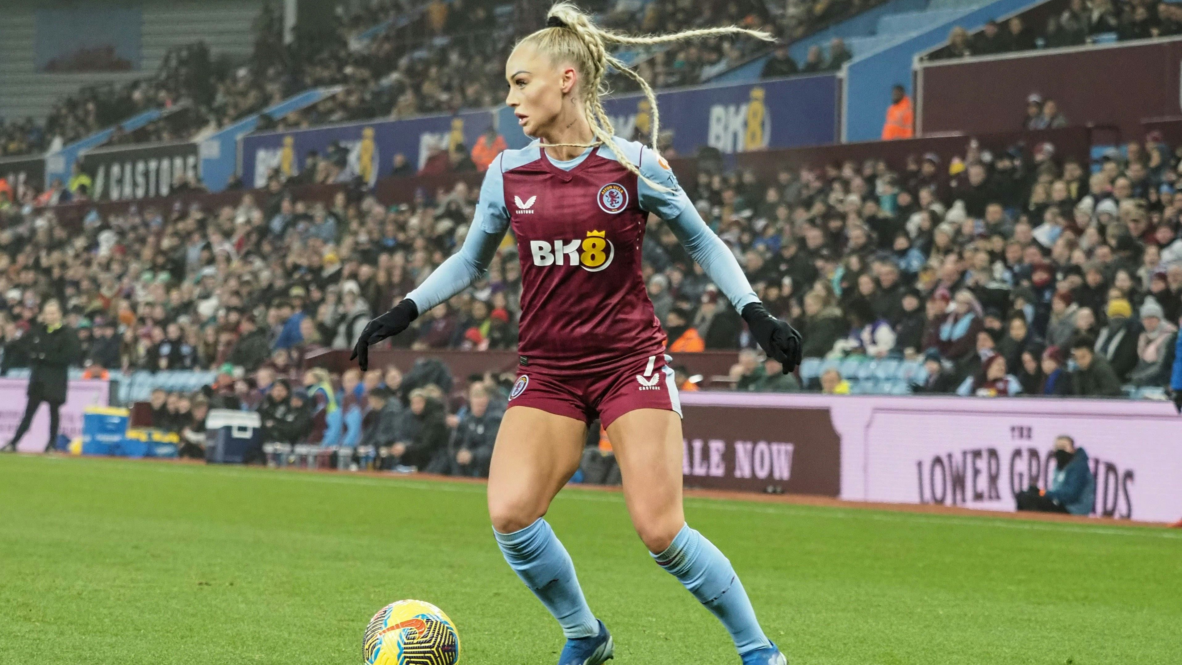 Alisha Lehmann zählt zu den Stars im Frauenfußball.