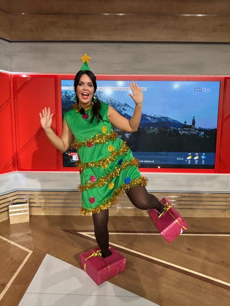 Martina Reuter als Christbaum