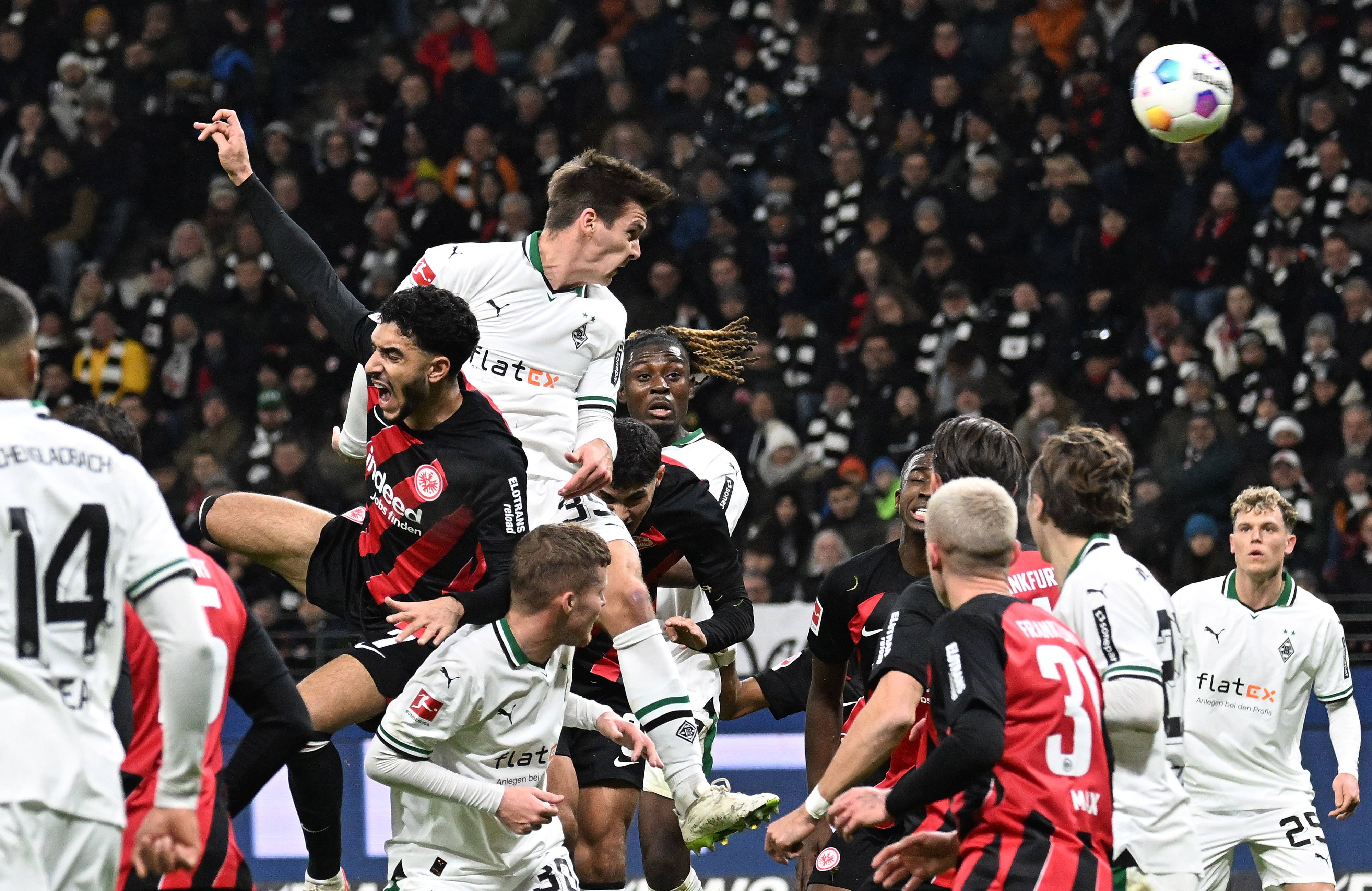 ÖFB-Star Maxi Wöber trifft.