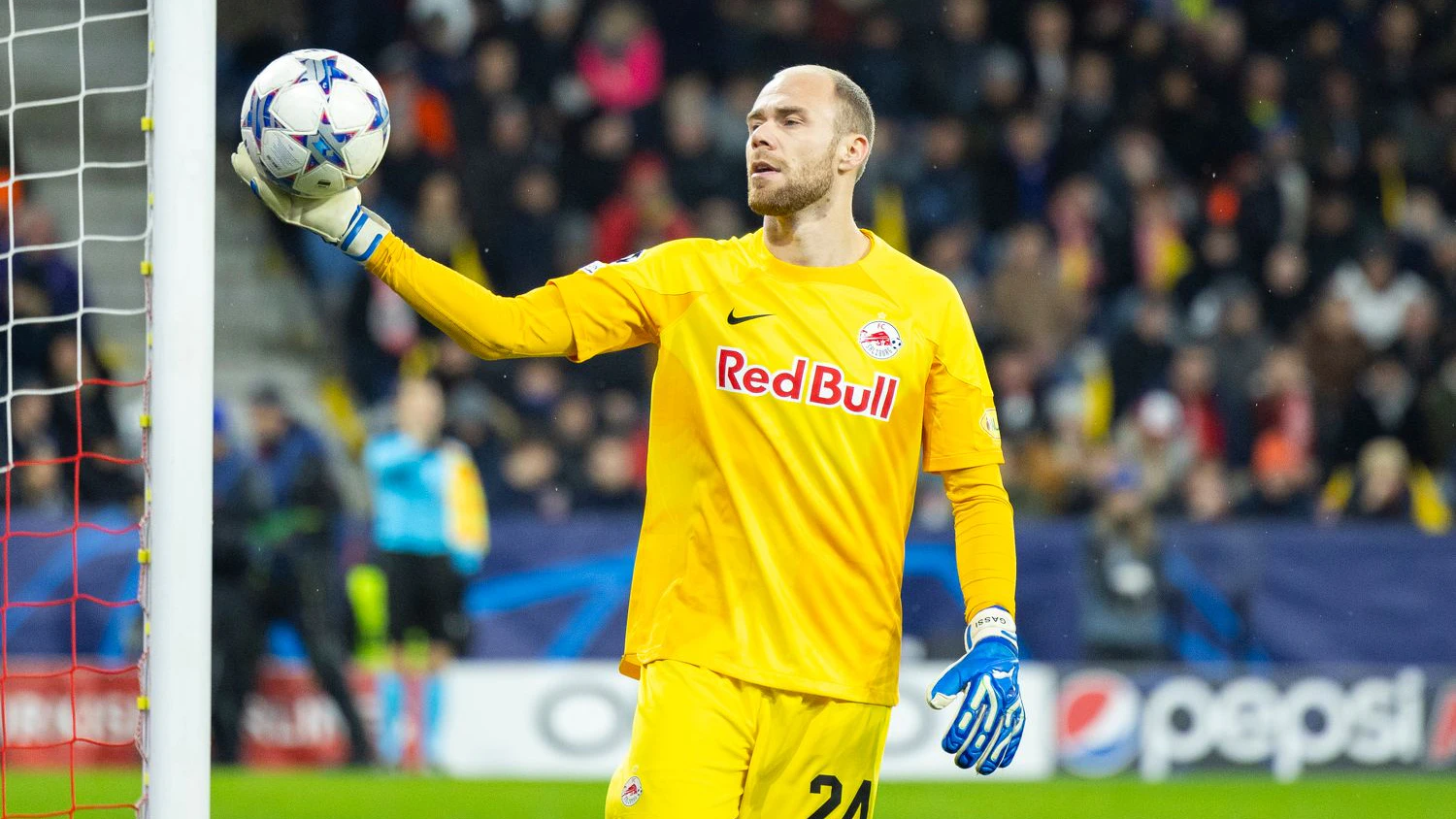 Salzburg- und ÖFB-Stammkeeper Alexander Schlager.