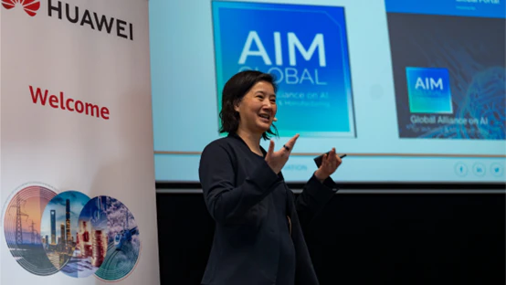 Ana Paula Nishio de Sousa, Leiterin der Abteilung Digitale Transformation und KI-Strategien bei der UNIDO.