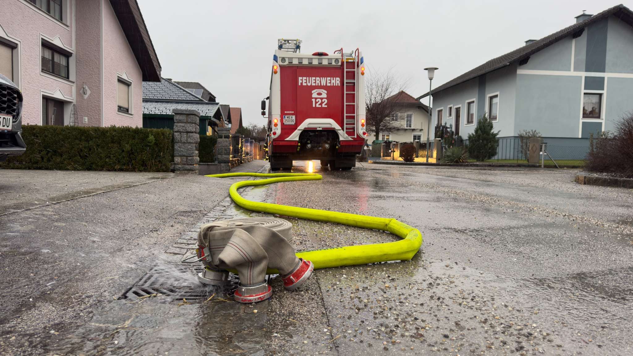Wie auf diesem Archivbild aus Niederösterreich kam es in OÖ zu Überflutungen.