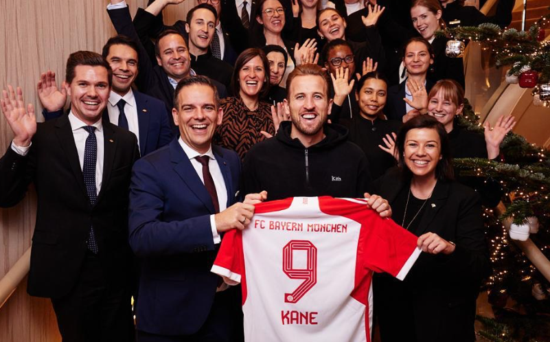 Harry Kane bedankt sich beim Hotel-Personal