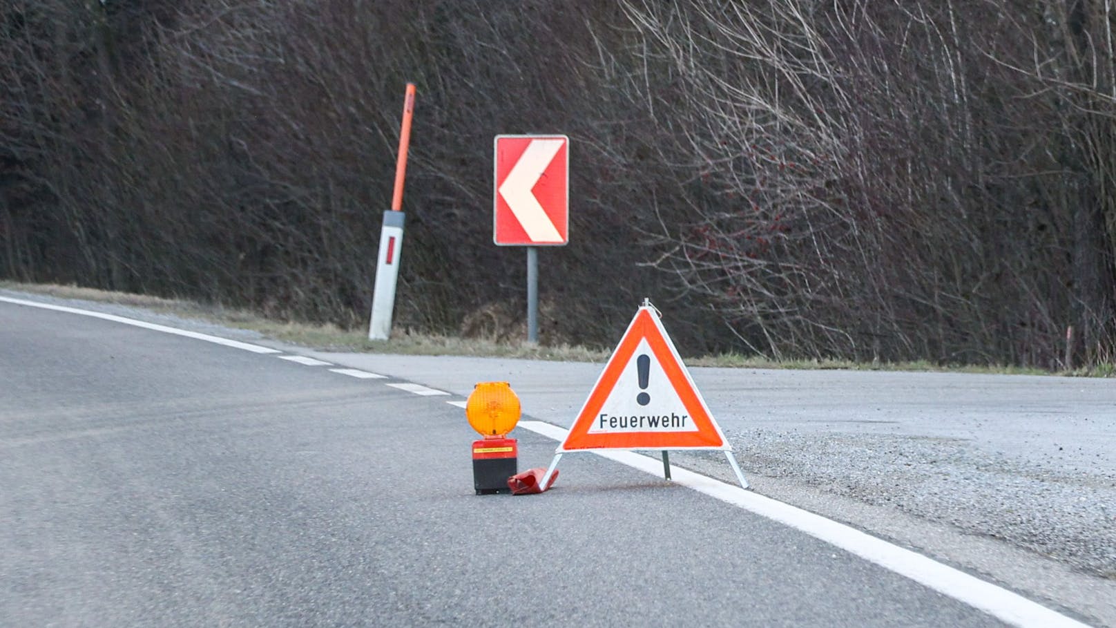 Verkehrsunfall in Kärnten – Polizei sucht nach Lenker