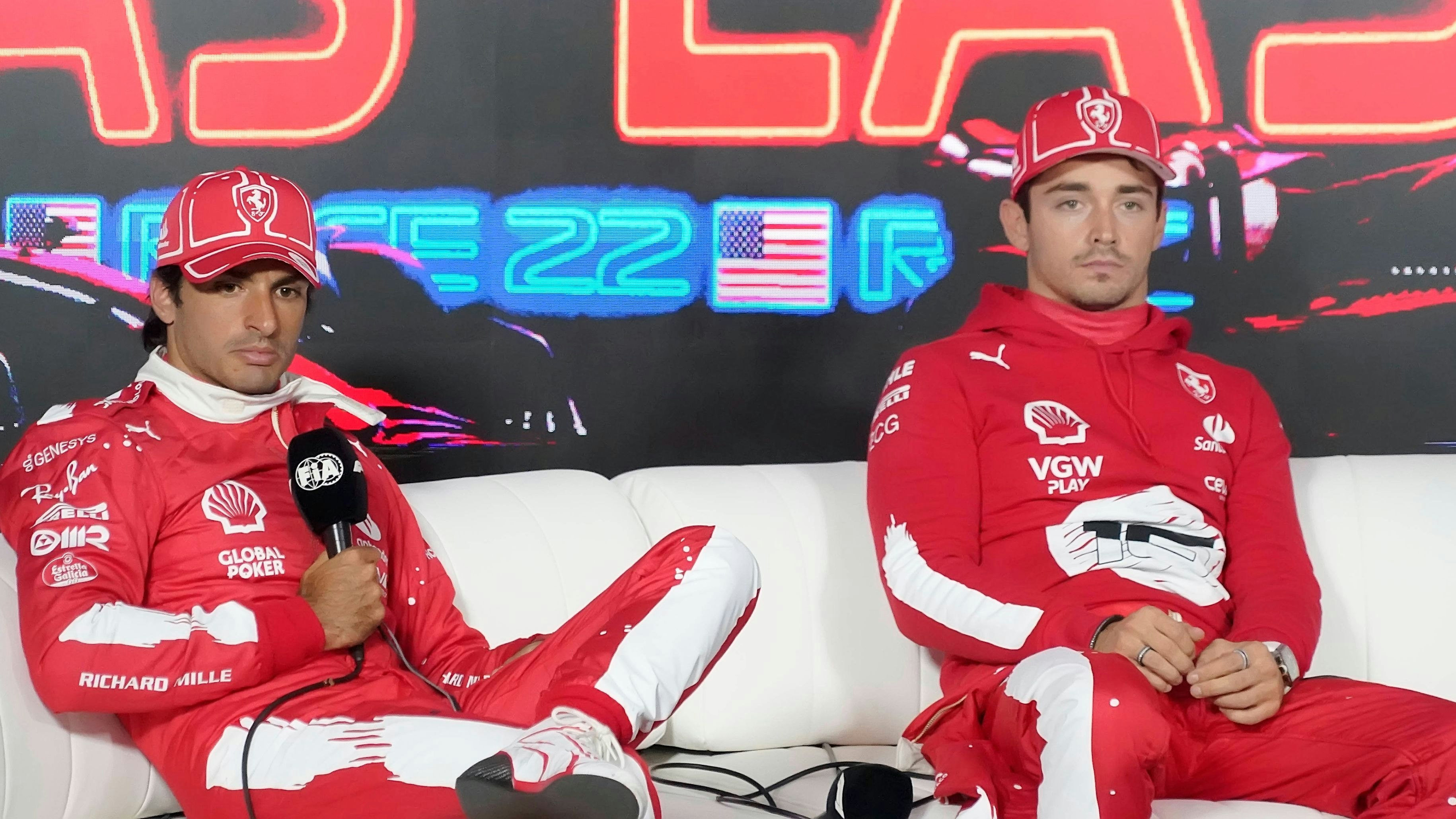 Carlos Sainz und Charles Leclerc