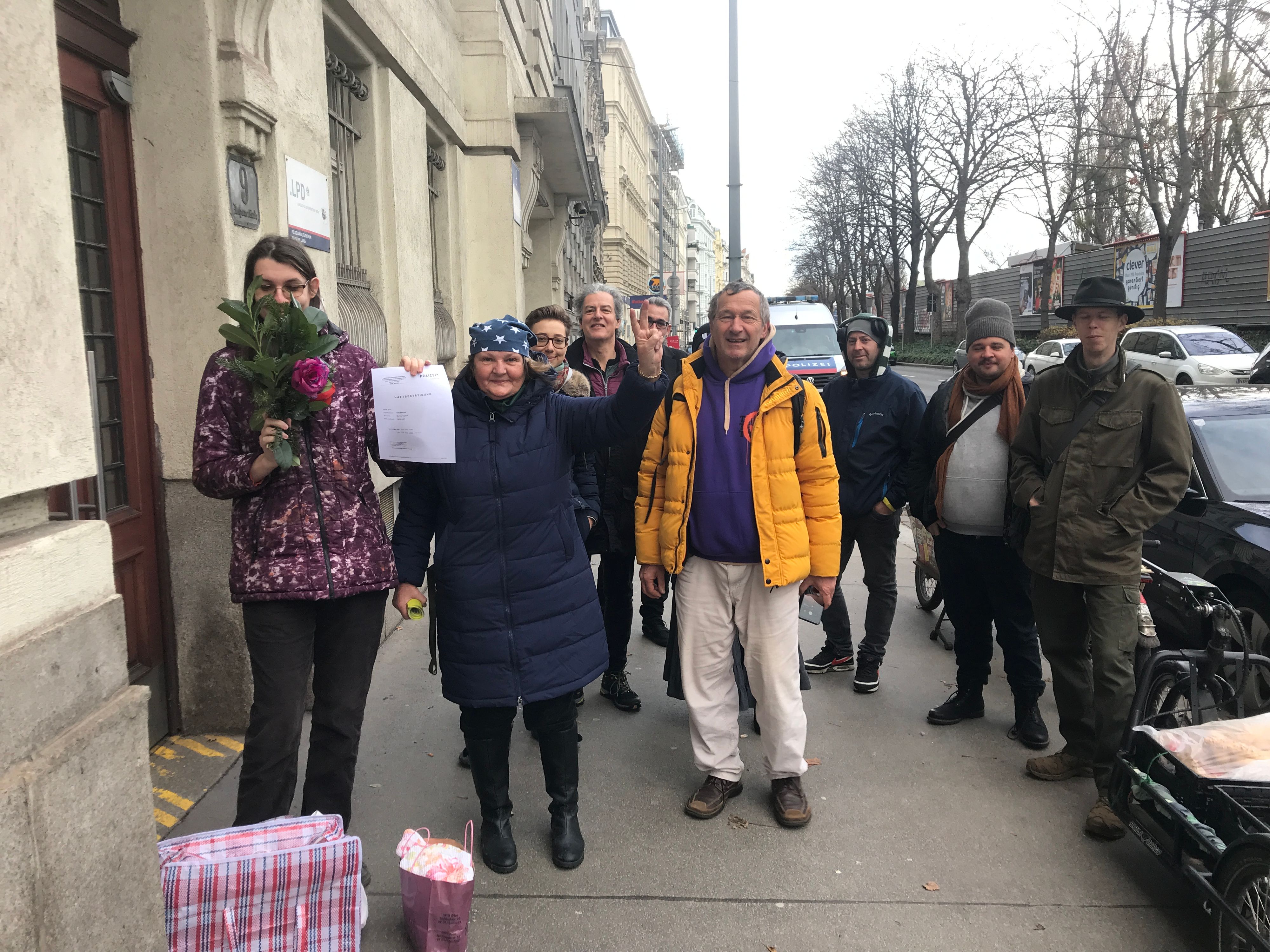 Klima-Aktivistin Martha Krumpeck ist wieder frei.