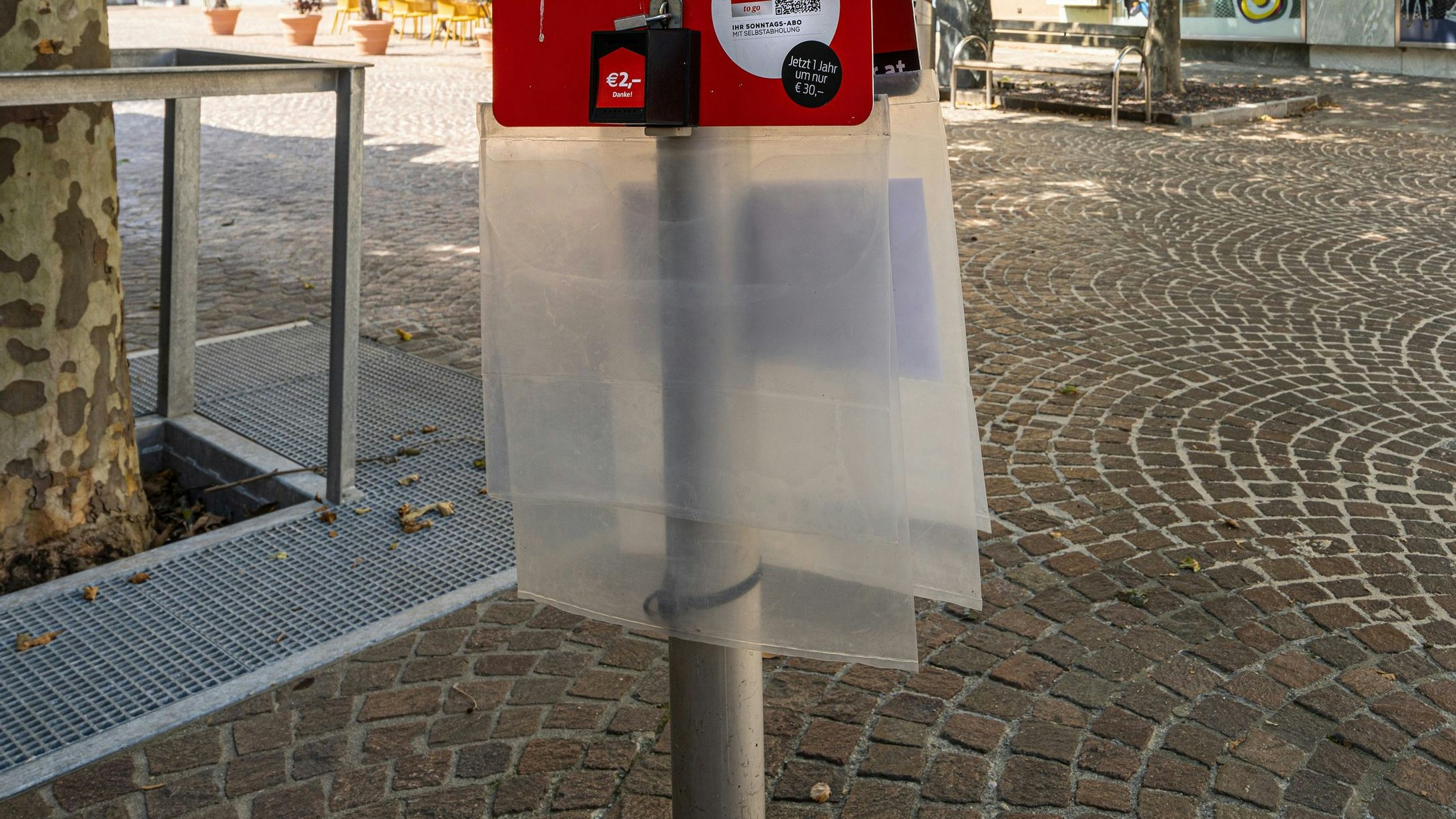 Ein 23-Jähriger soll mehrere Zeitungskassen im Bezirk Melk aufgebrochen haben.