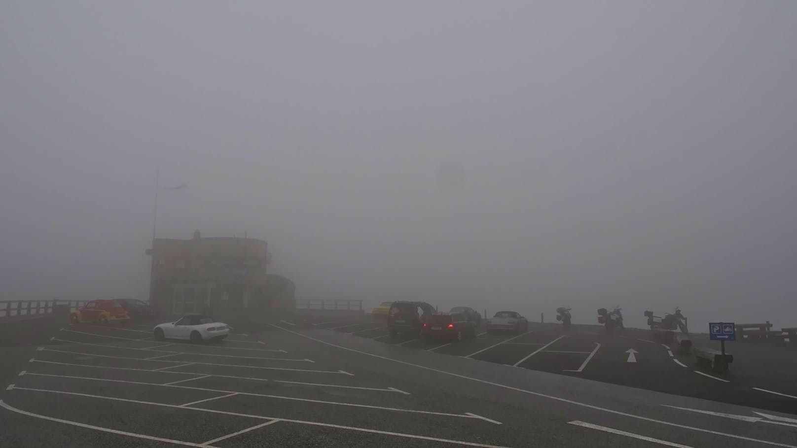 22 Grad! Aber Nebel in vielen Teilen Österreichs