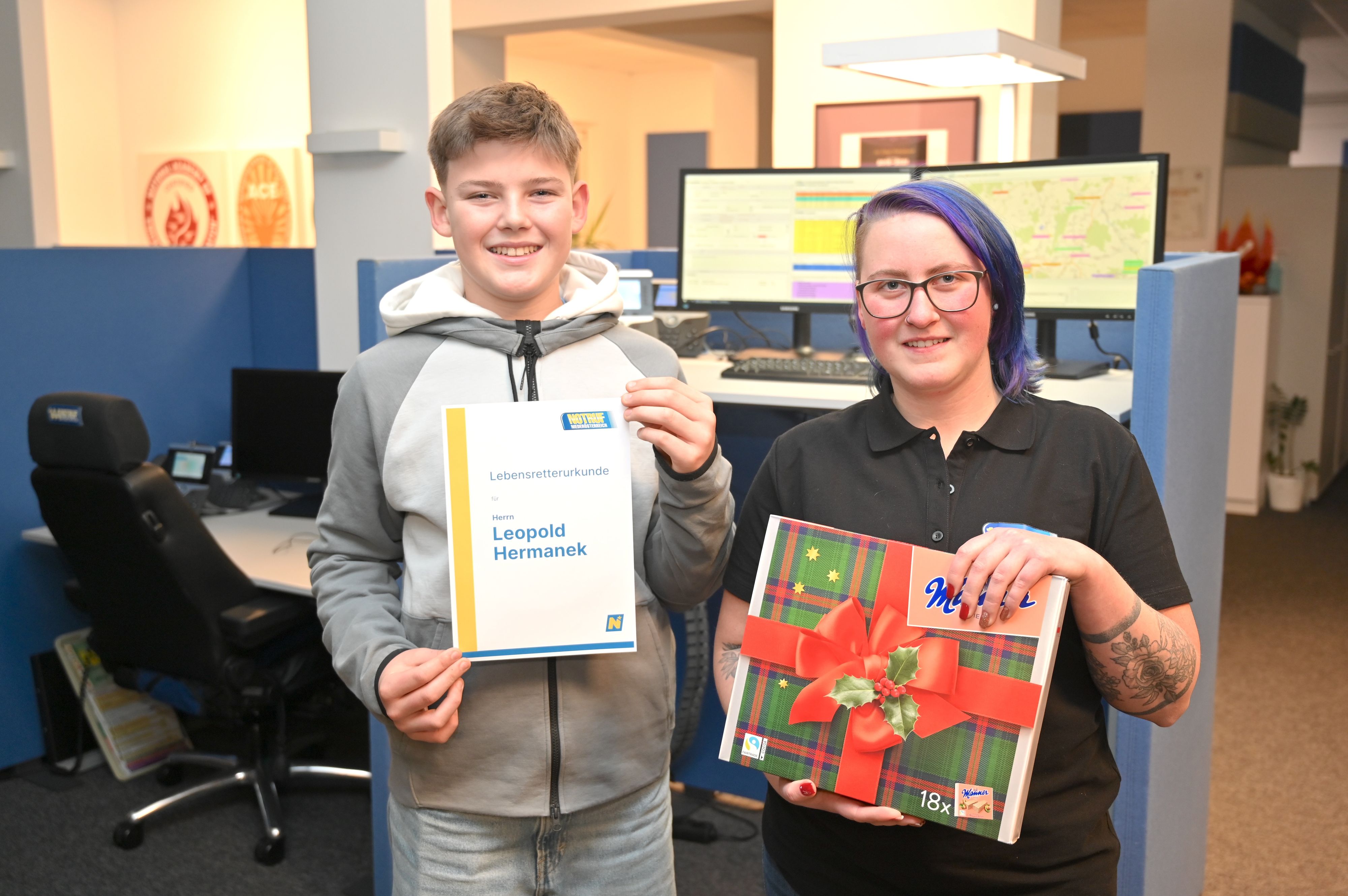 Lebensretter Leopold Hermanek mit seiner Cousine Katrin Lang, die Notrufexpertin bei Notruf Niederösterreich ist.