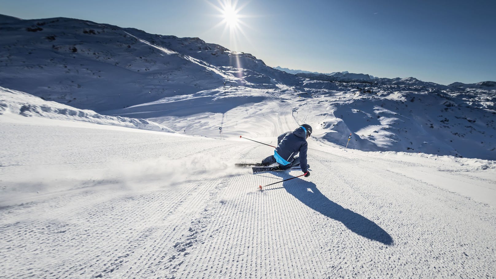 Helm zerbrach – Urlauberkind (9) hat schweren Skiunfall