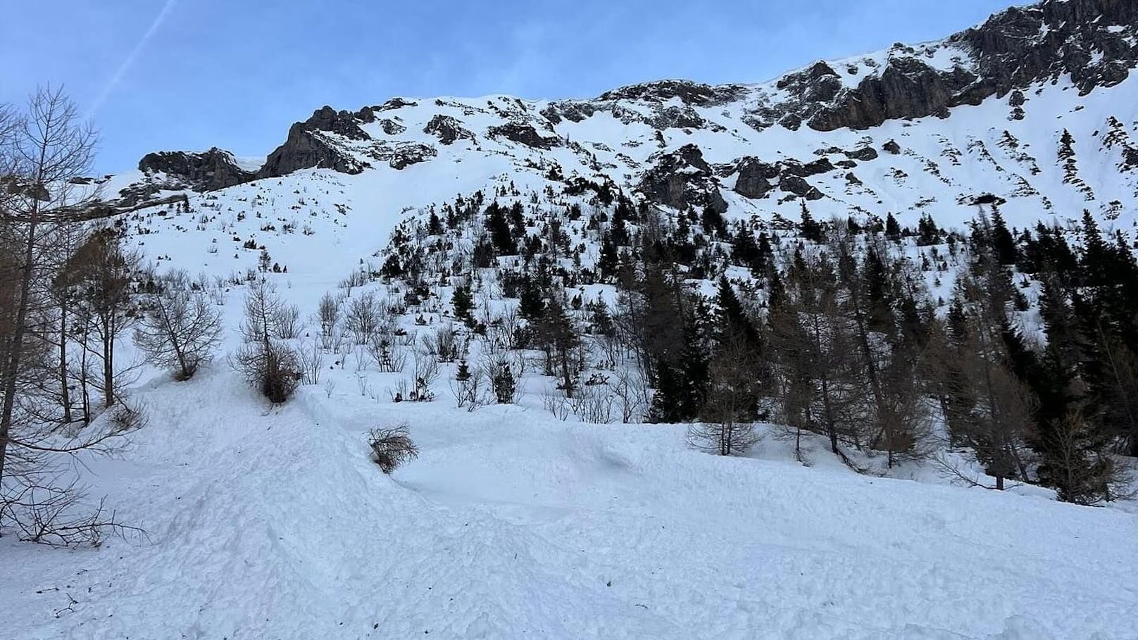 Bergrettung warnt – Mehrere Lawinenabgänge in NÖ