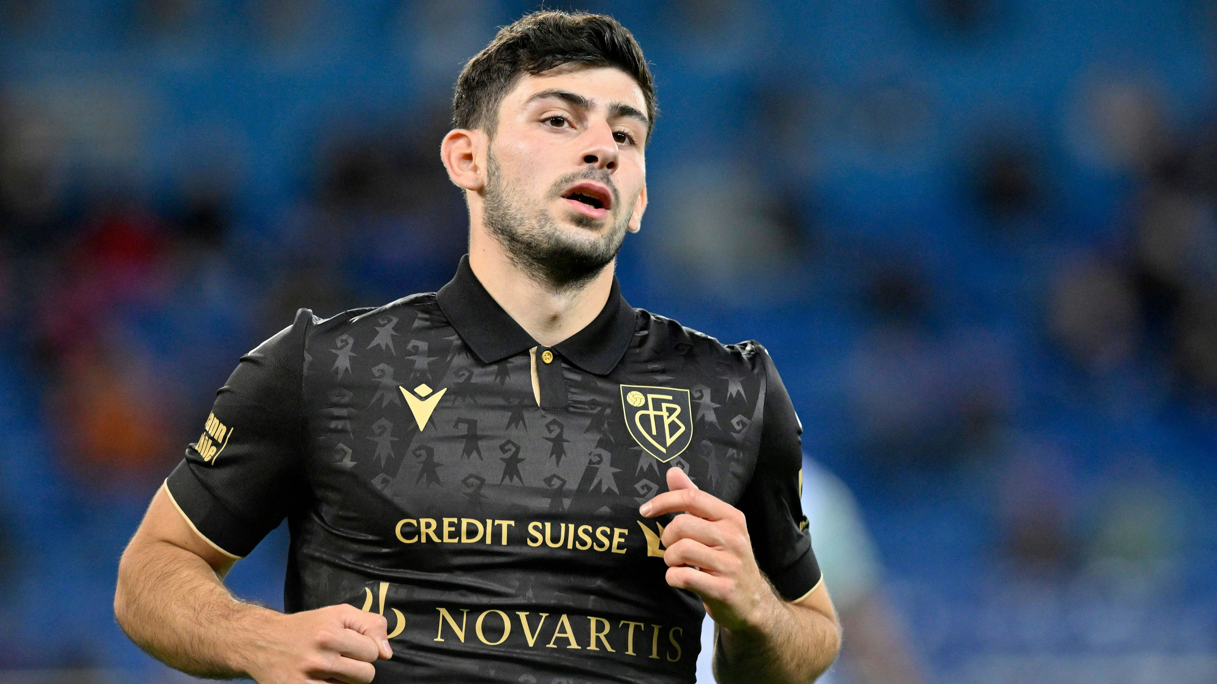 Jusuf Demir kommt mit Basel nicht in die Spur.