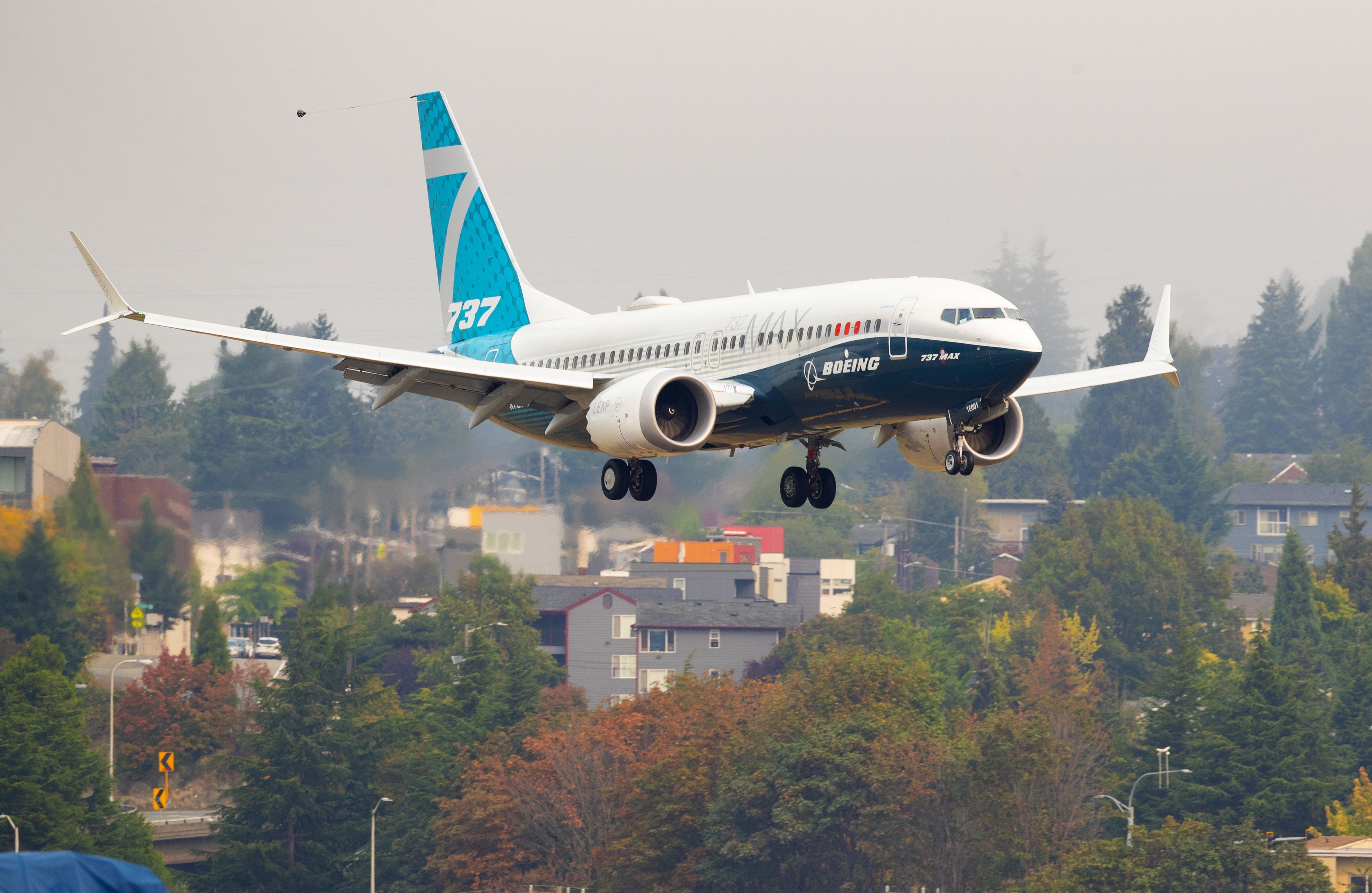 Federal Aviation Administration (FAA) Chief Steve Dickson pilots a Boeing 737 MAX aircraft on return from an evaluation flight at Boeing Field in Seattle, Washington, U.S. September 30, 2020. Mike Siegel/Pool via REUTERS.