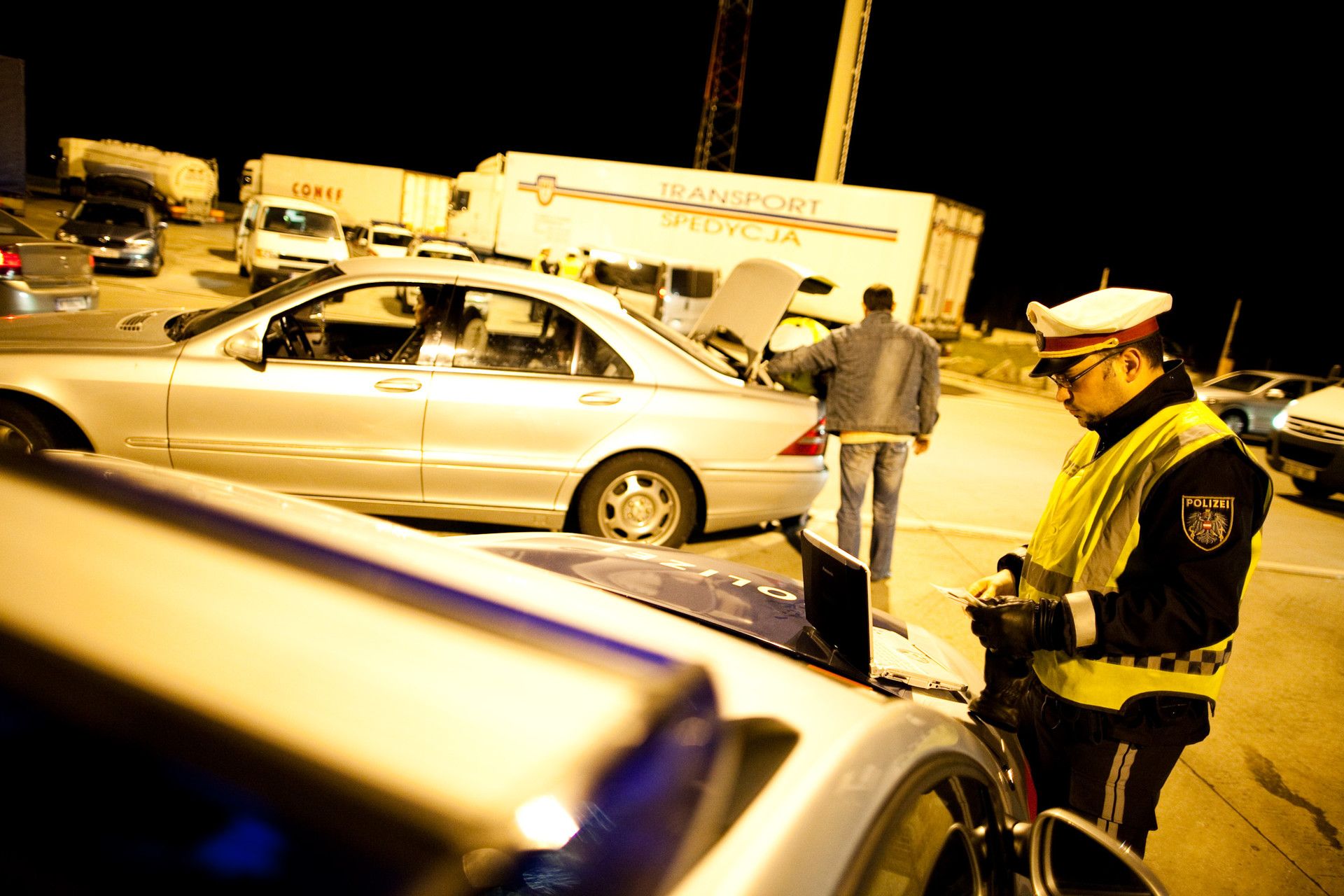 Die Polizei zog den Raser aus dem Verkehr.