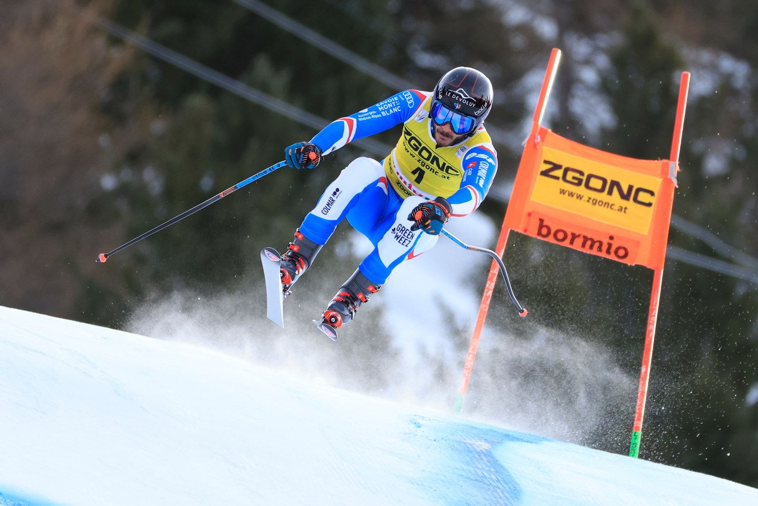 Cyprien Sarrazin fliegt die Stelvio hinunter.