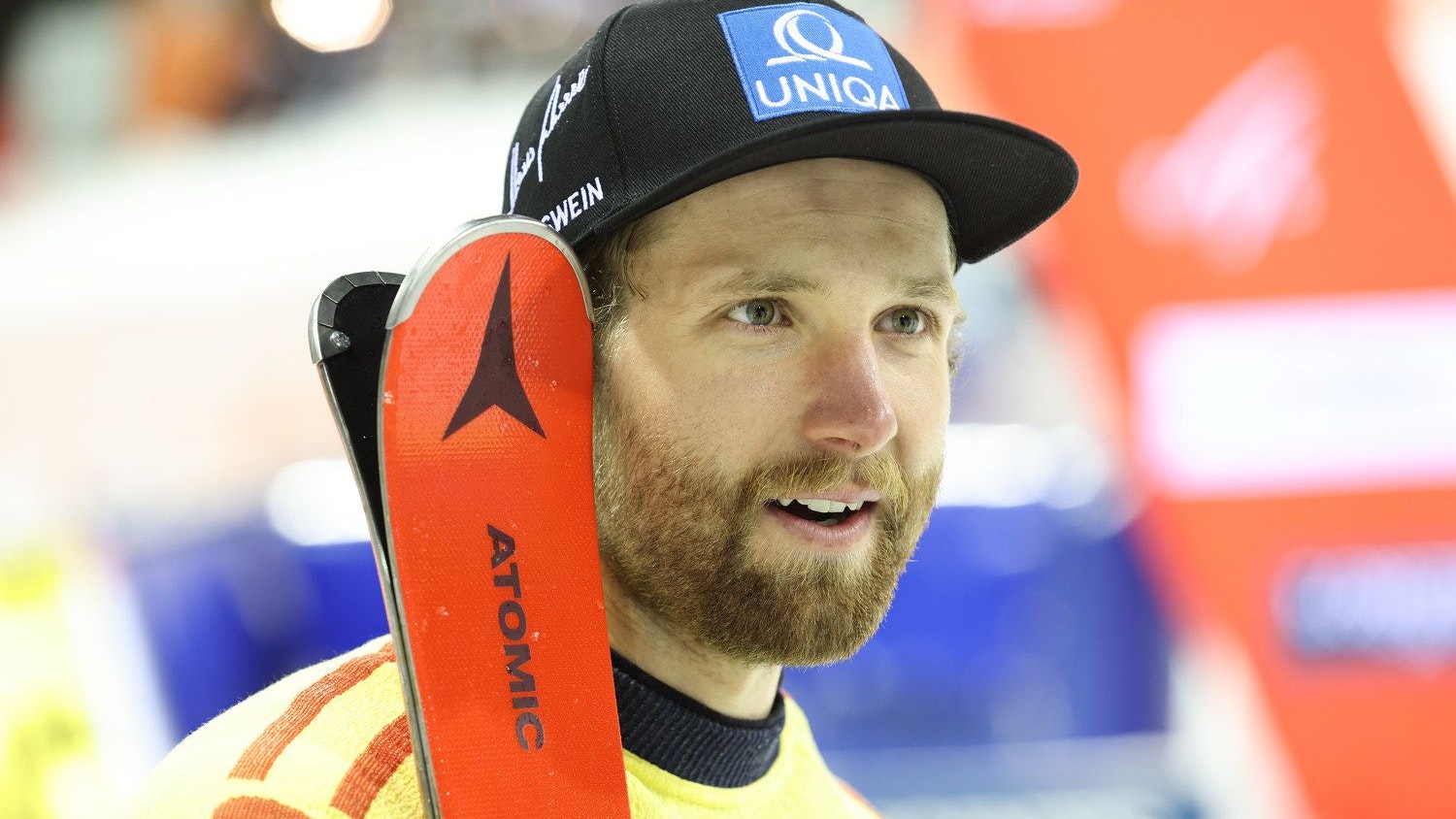 Ski-Star Marco Schwarz hat sich schwer am Knie verletzt. 