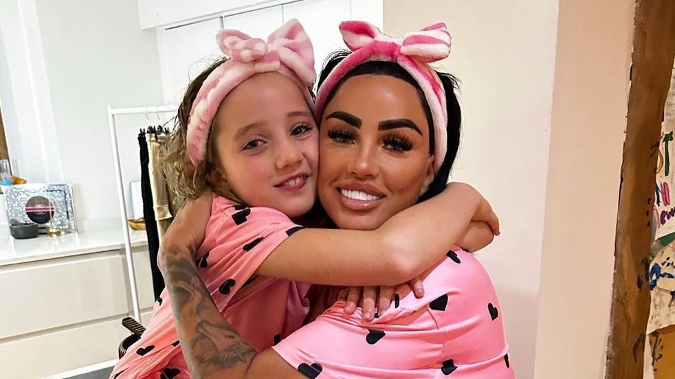 Bunny ist das jüngste Kind von Katie Price und stammt aus ihrer früheren Ehe mit Kieran Hayler.