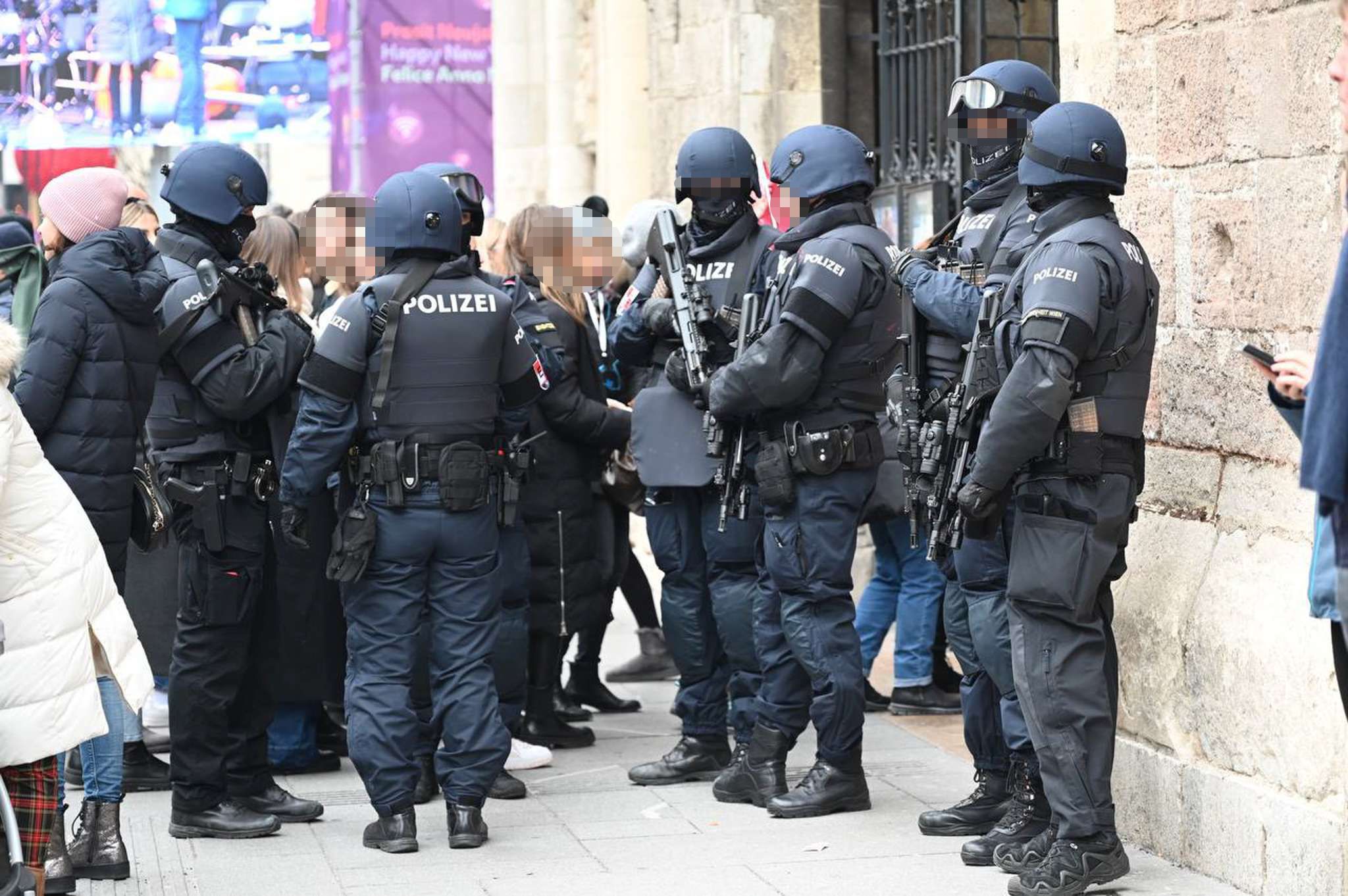 Terror-Angst zu Silvester – Beamte bewachen Wiener City