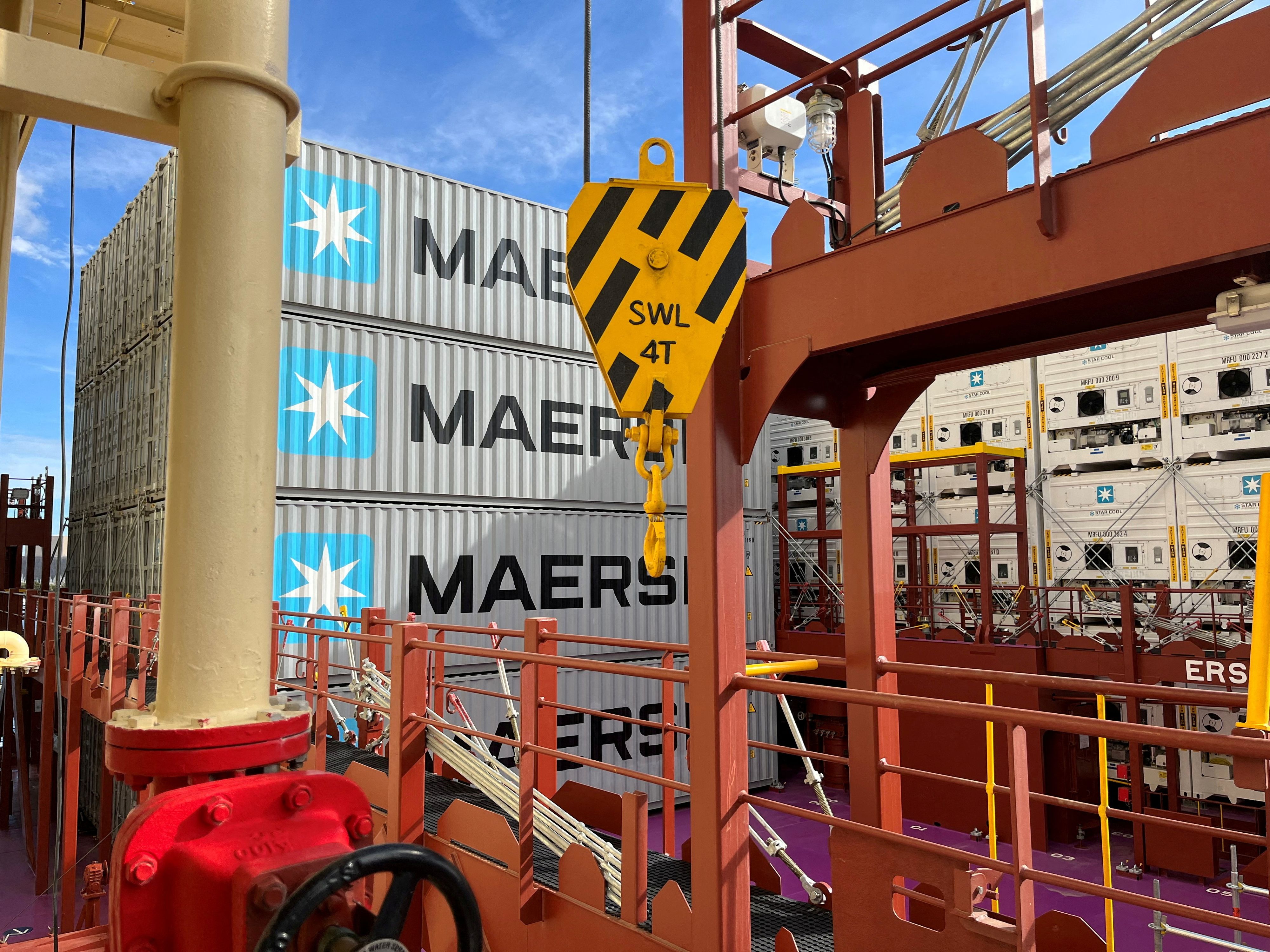 Maersk hat den Verkehr durch das Rote Meer für 48 Stunden eingestellt.