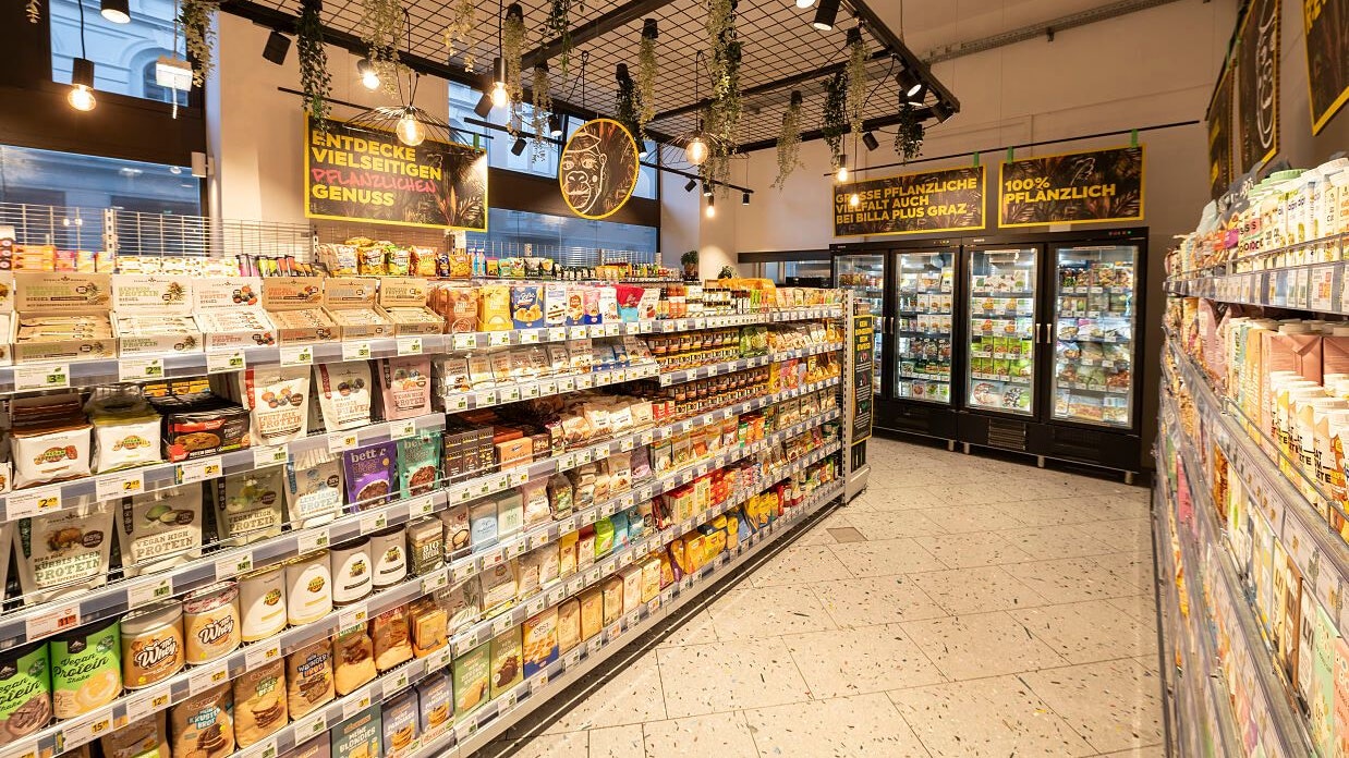 Mittlerweile gibt es sogar schon zwei rein vegane Supermärkte. 
