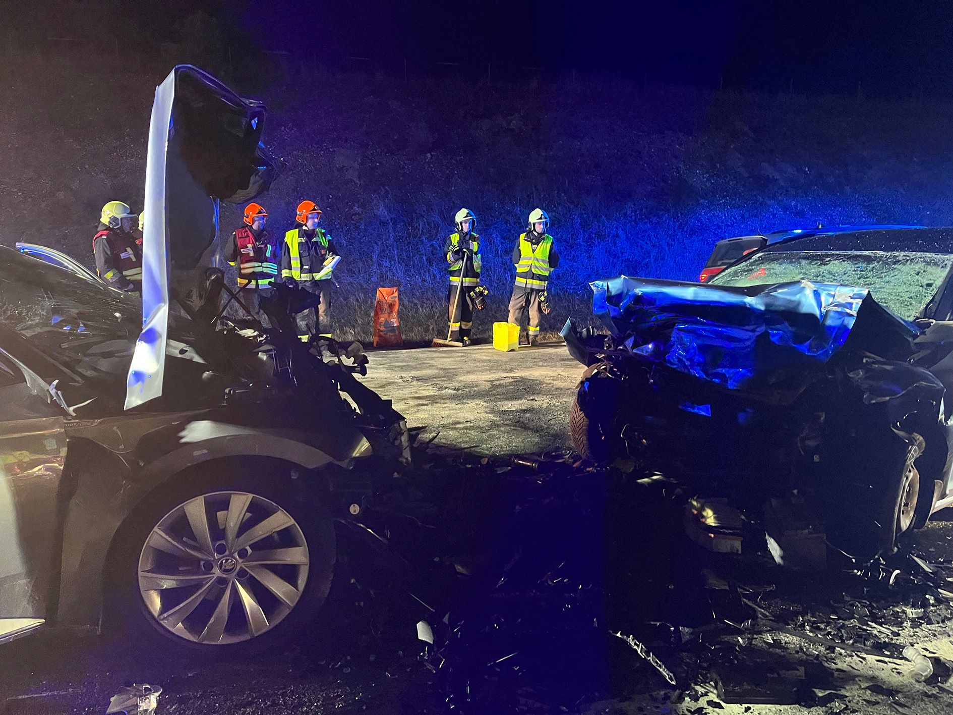 Der 34-Jährige starb noch an der Unfallstelle.