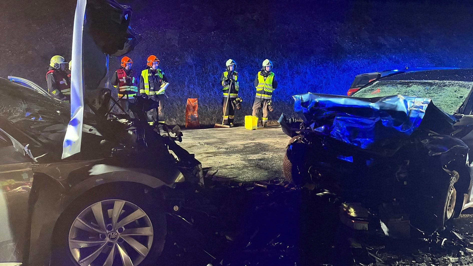 Der 34-Jährige starb noch an der Unfallstelle.