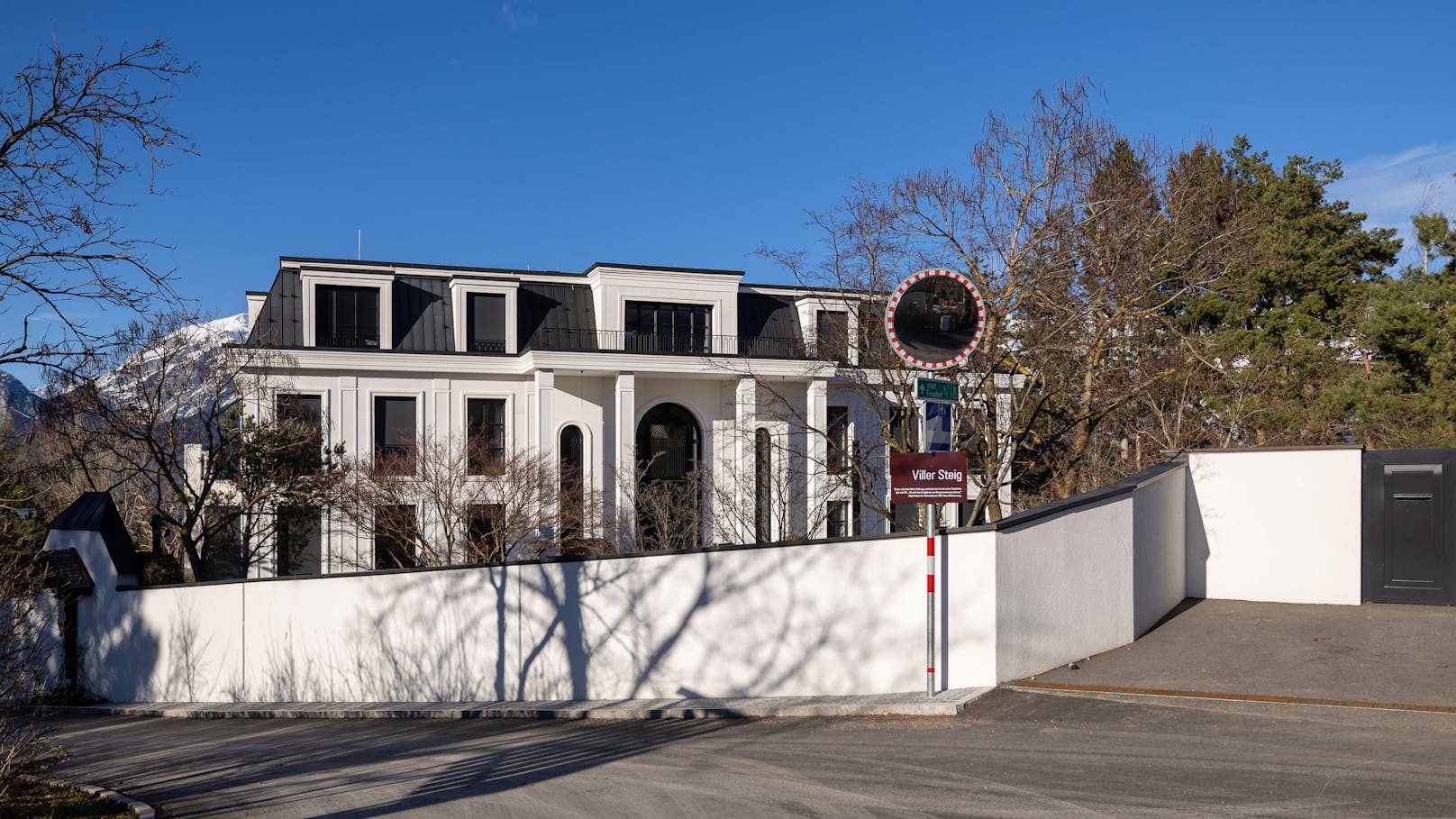 Das ist René Benkos Luxus-Villa in Innsbruck.